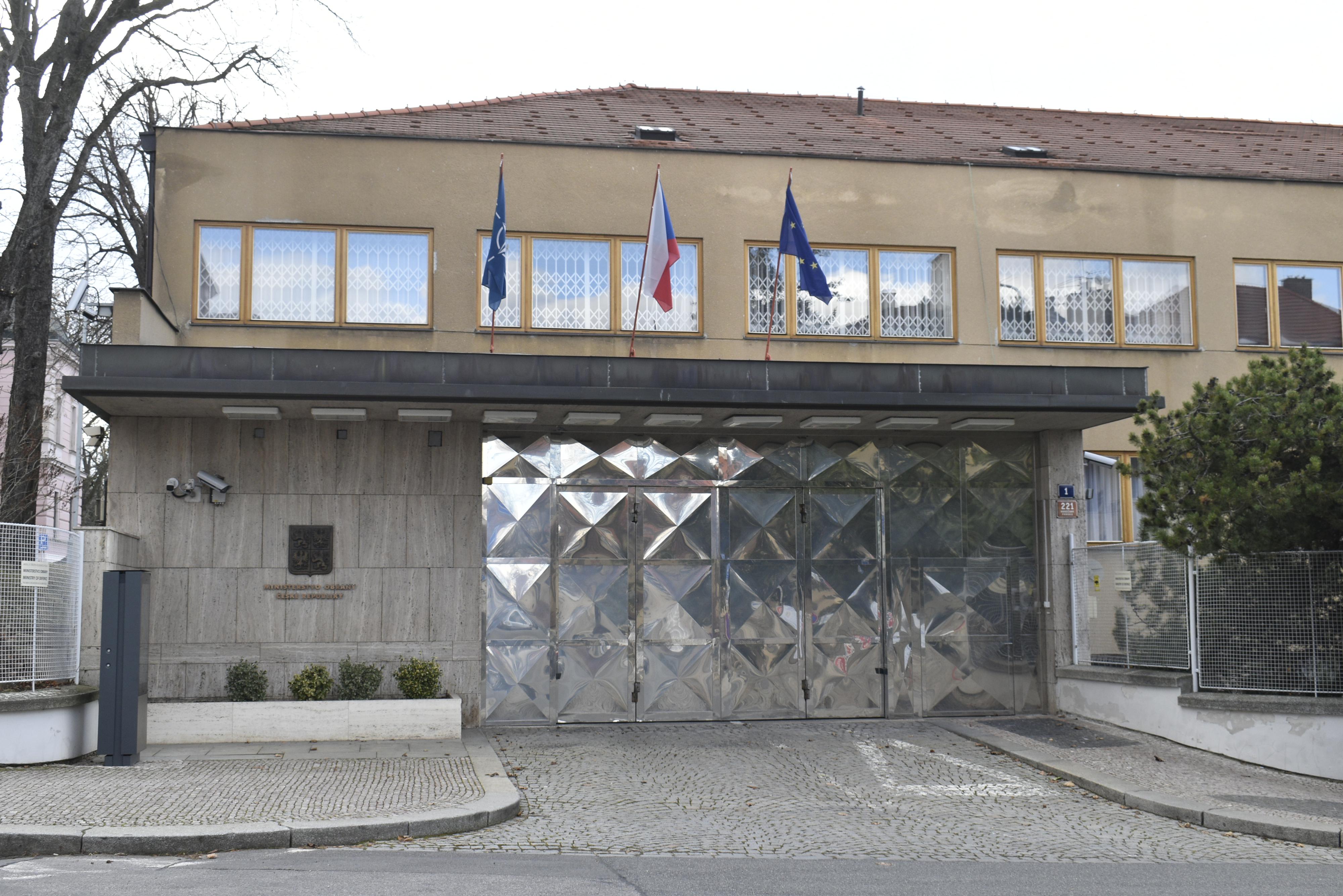 Ministerstvo obrany foto 2