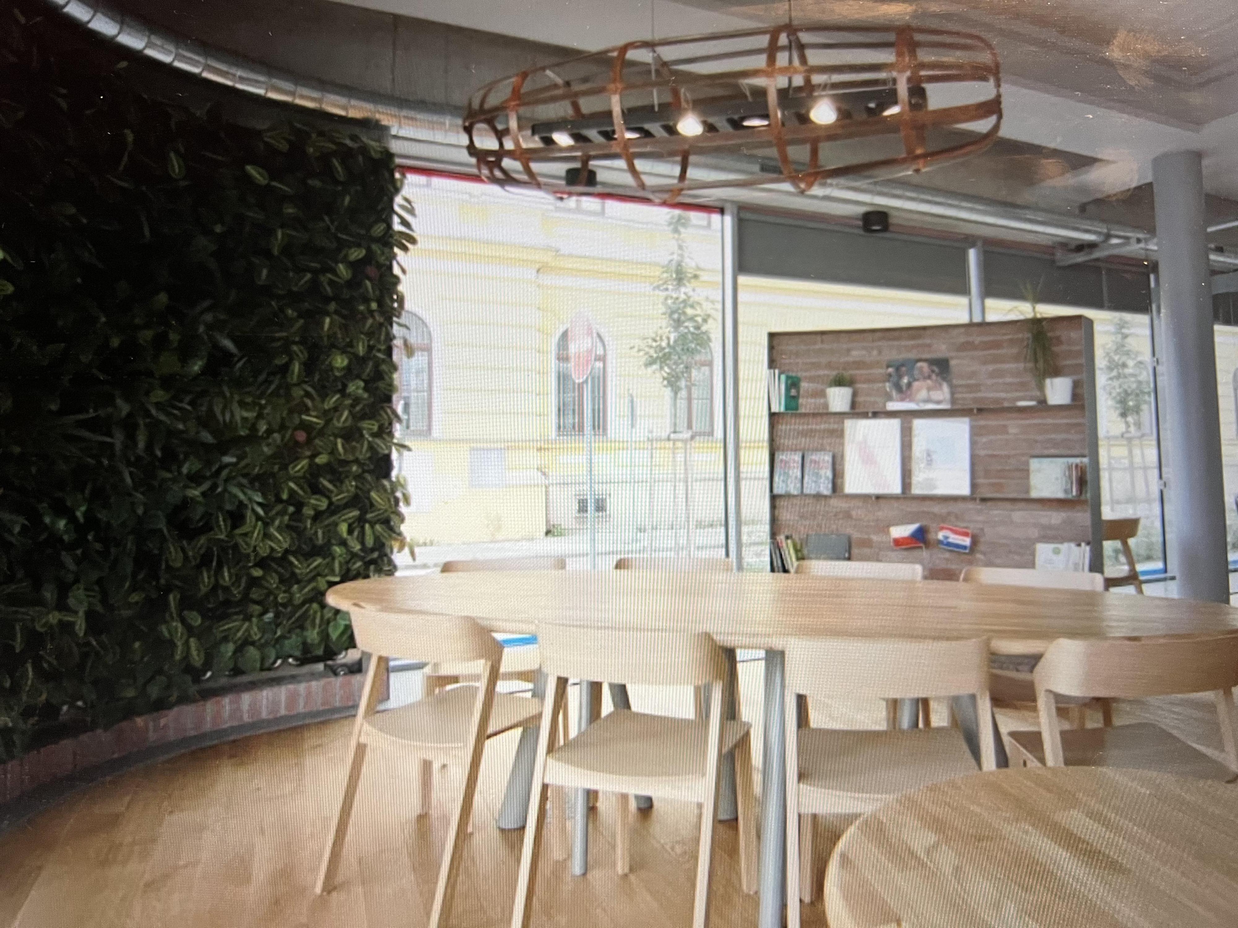 Nikol Kiššová - Realitní makléřka RE/MAX G8 Reality foto 4