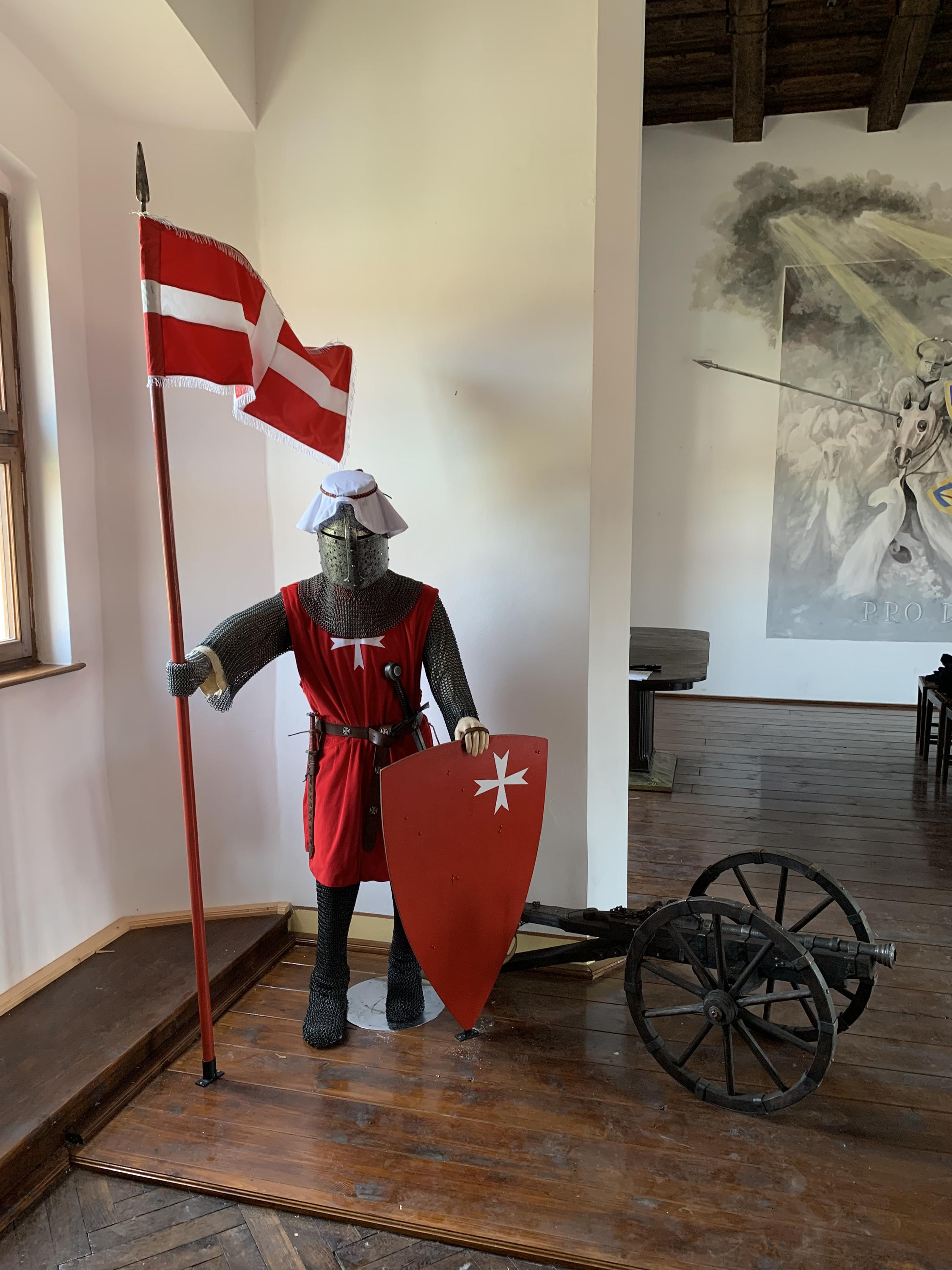 Zámek Mokrosuky foto 3