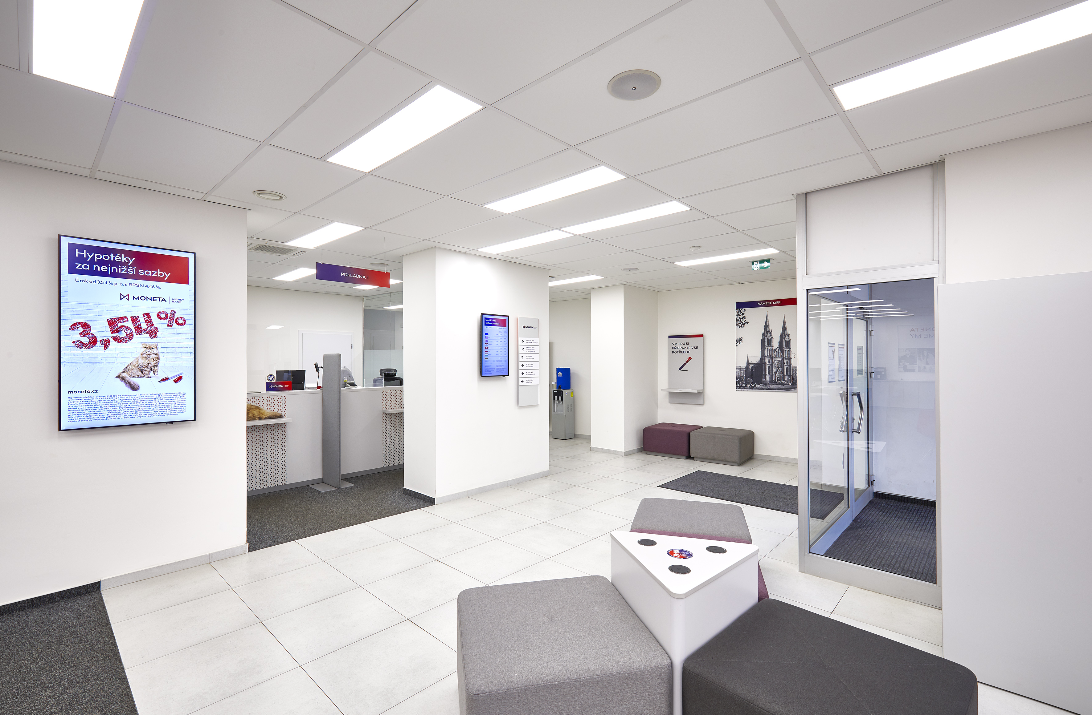 MONETA Money Bank foto 3