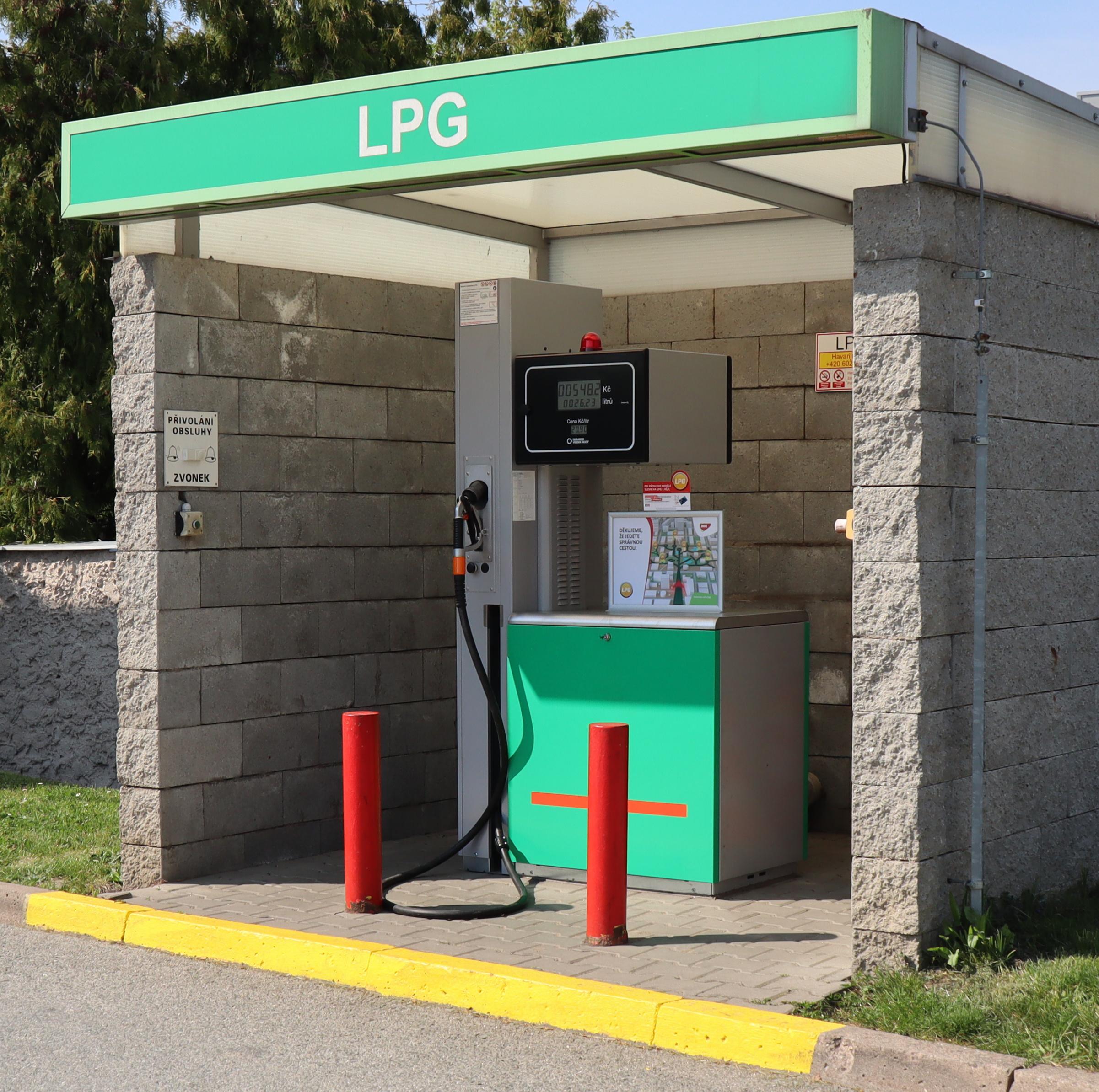 MOL čerpací stanice LPG foto 2