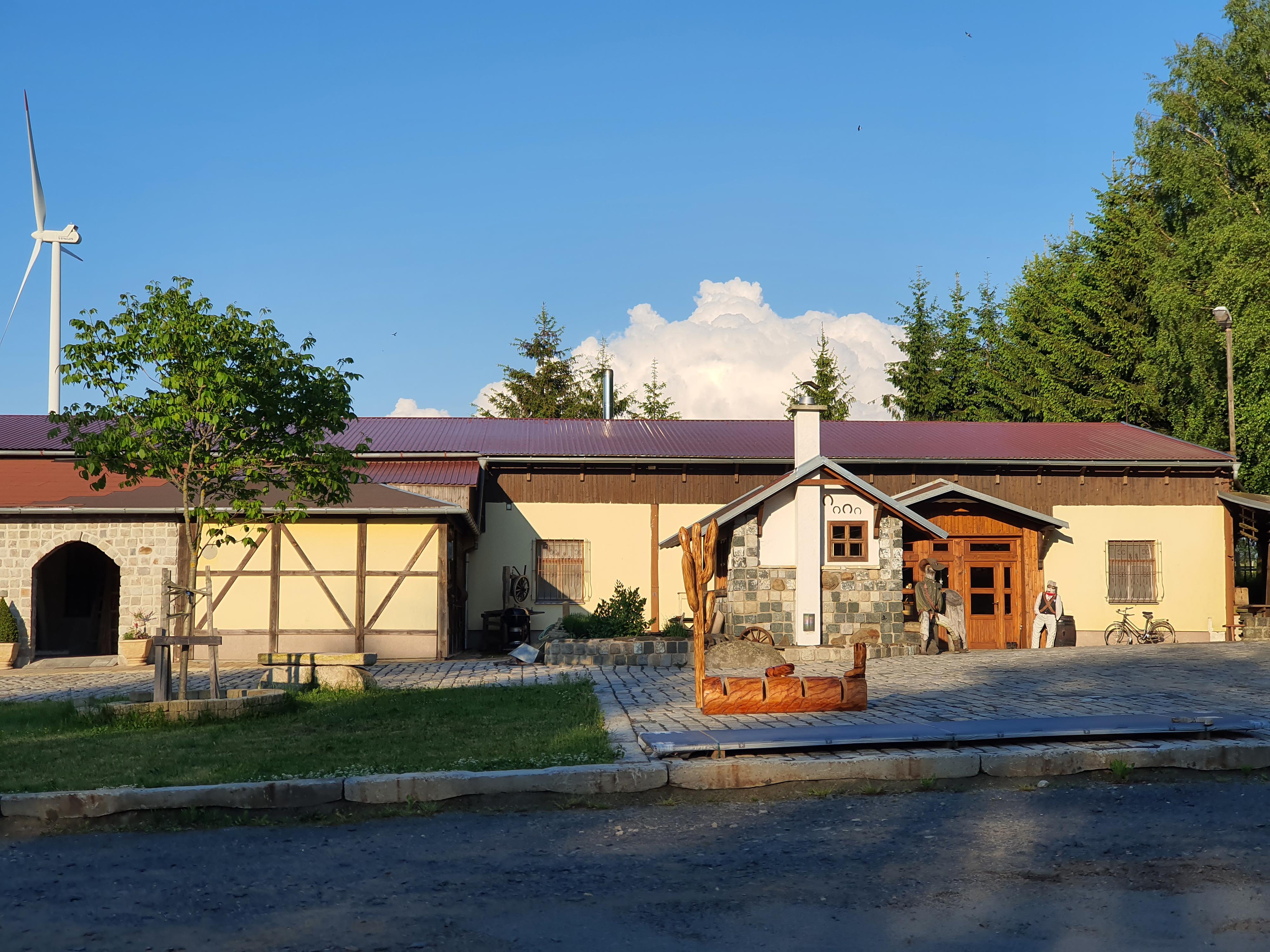 Farma Horní Paseky foto 2