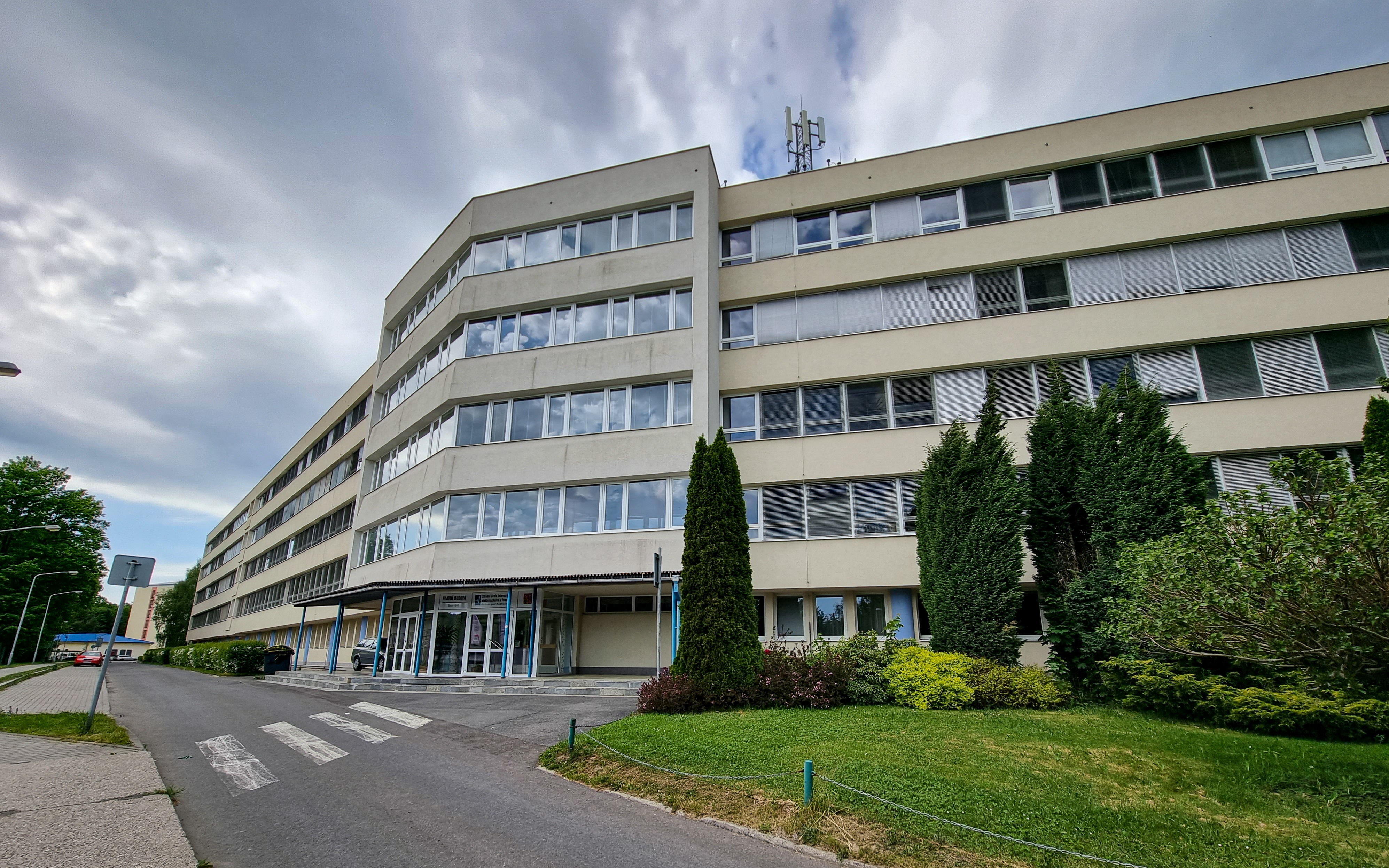 SŠ informatiky, elektrotechniky a řemesel Rožnov pod Radhoštěm foto 3