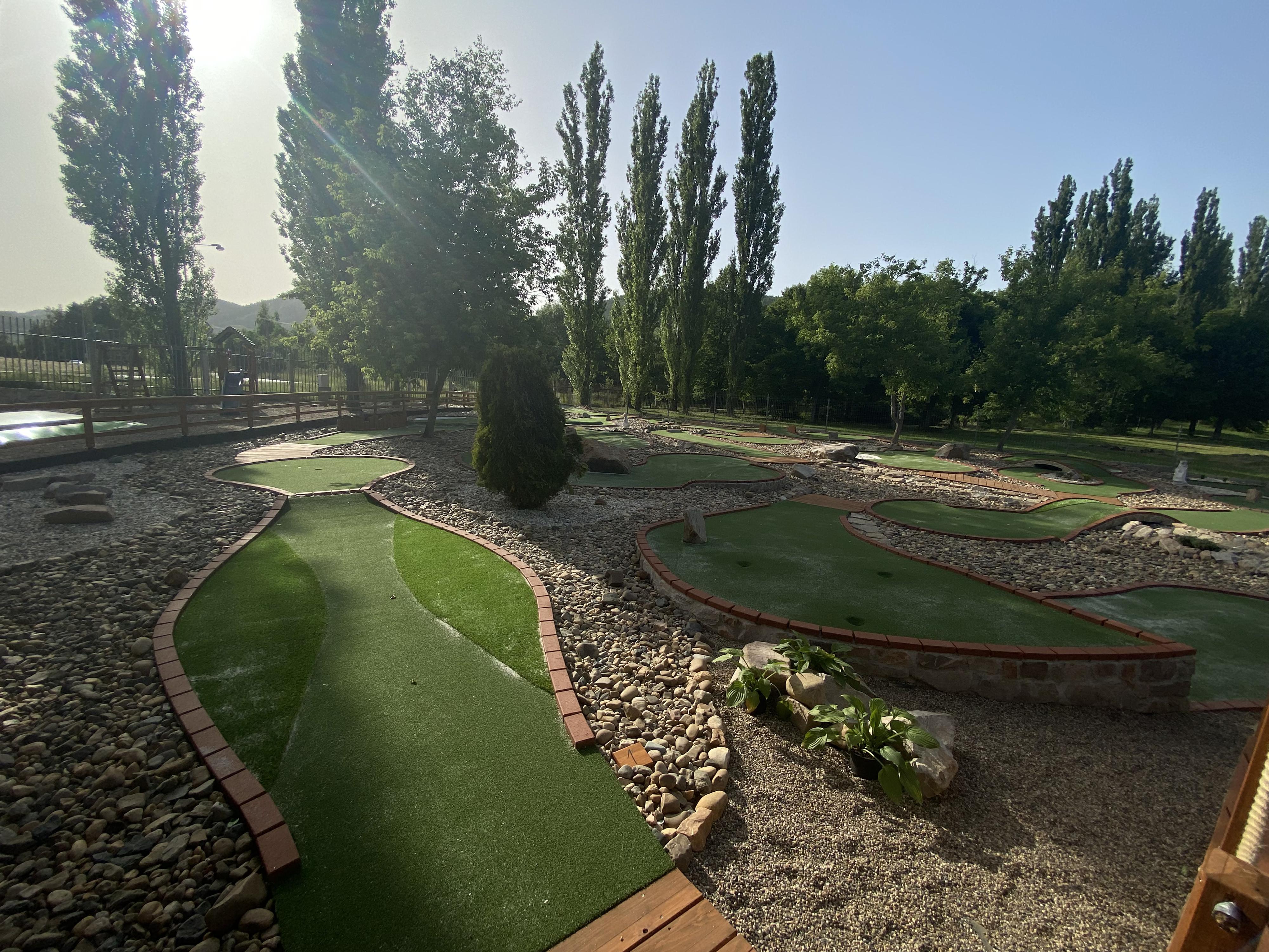 Adventure Golf - Klášterec nad Ohří foto 4