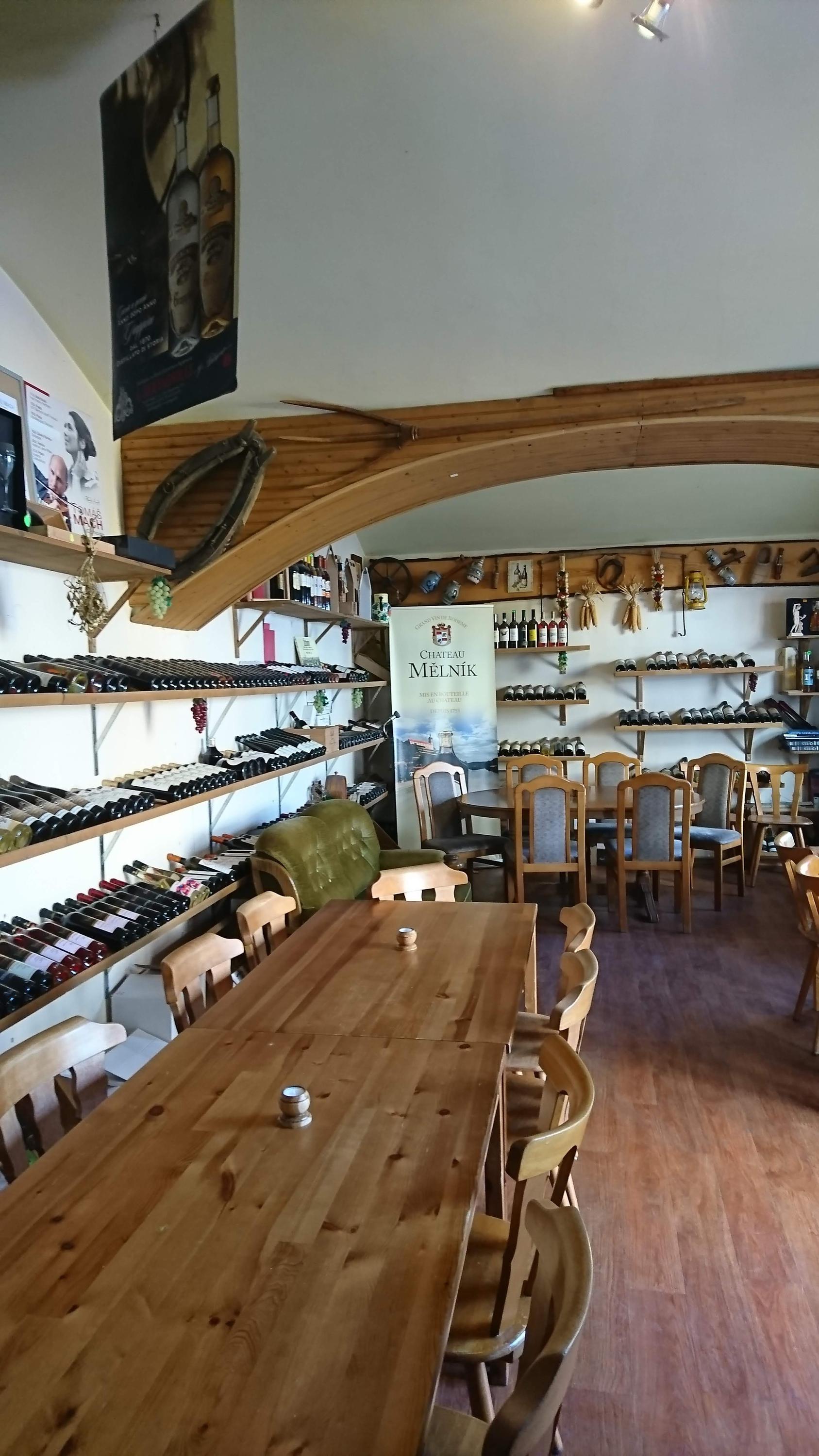 Vinotéka Pod Vítkovem foto 4