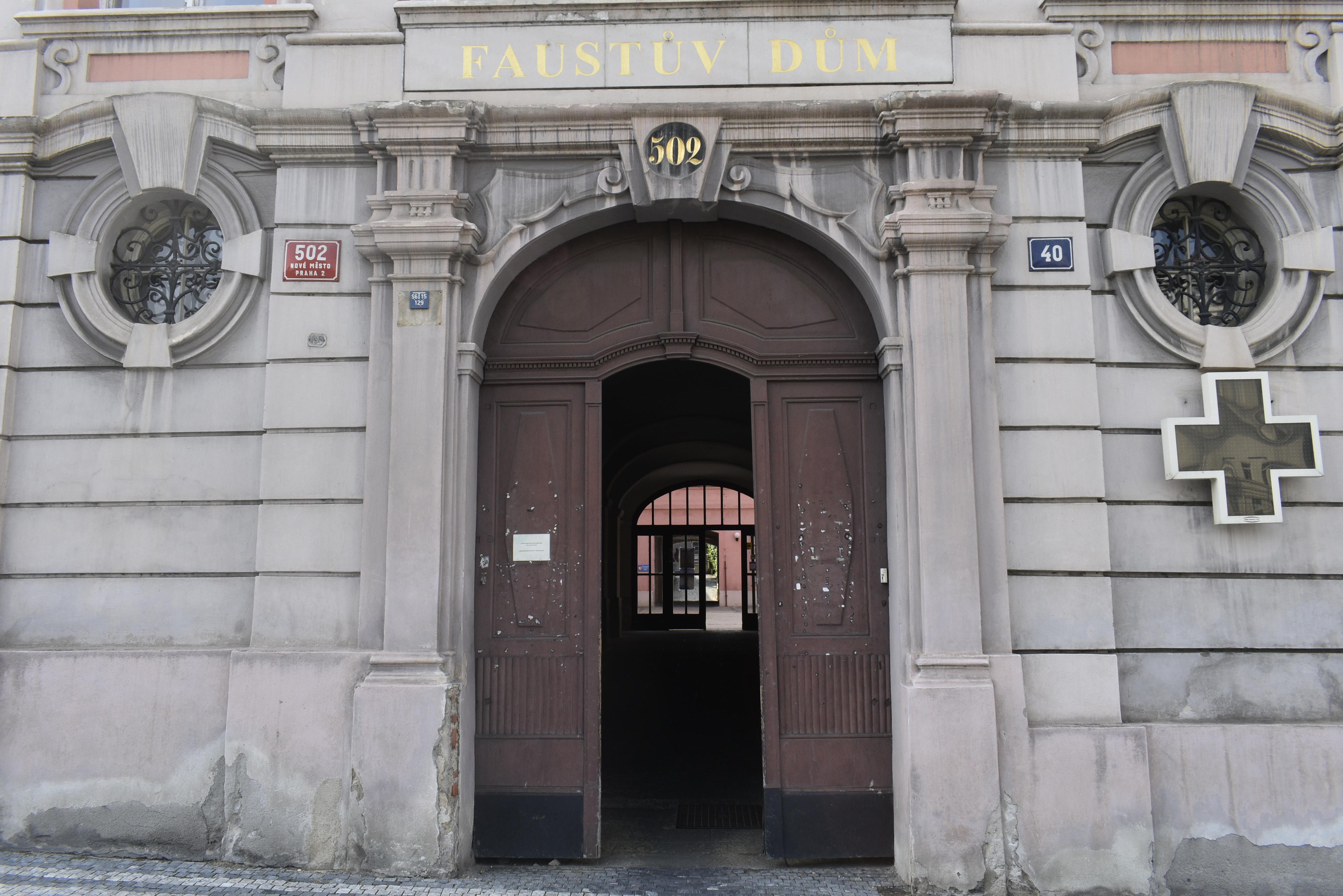 Knihovna Spolku mediků českých foto 2