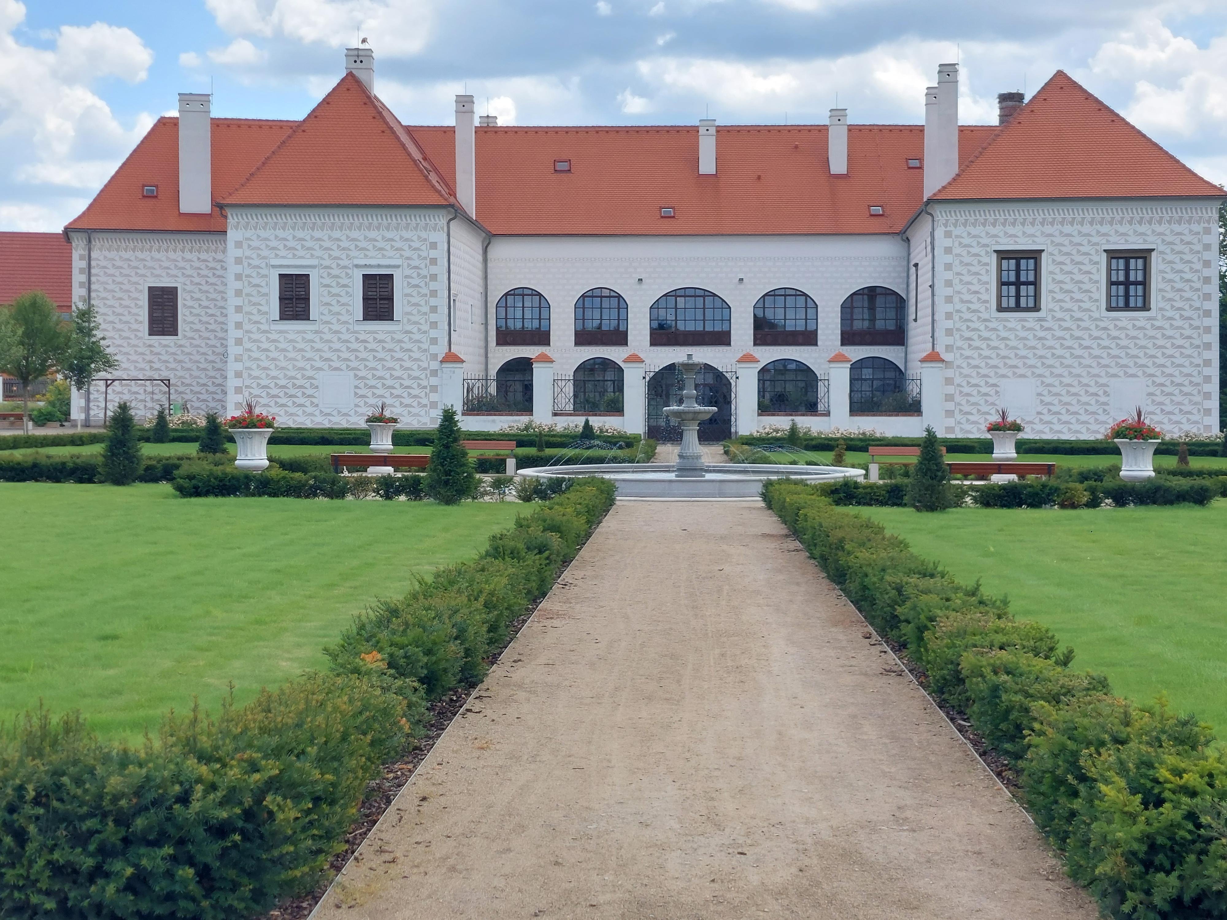 Hotel Zámek Valeč foto 6