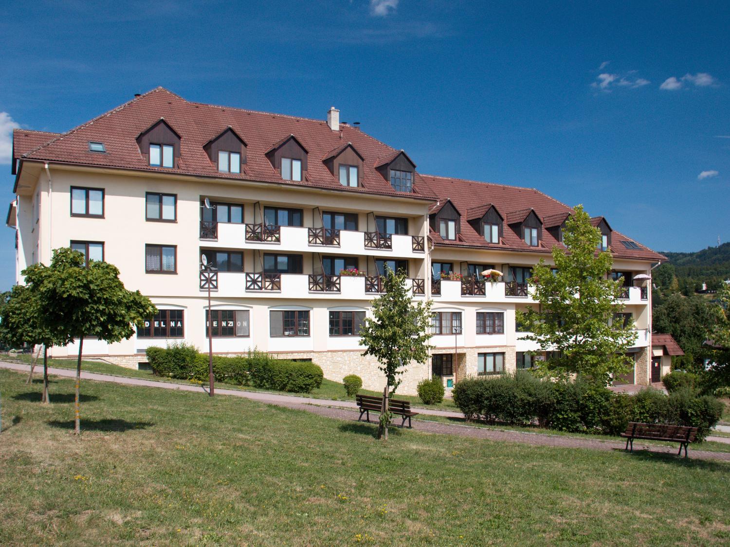 Valašskokloboucká poliklinika