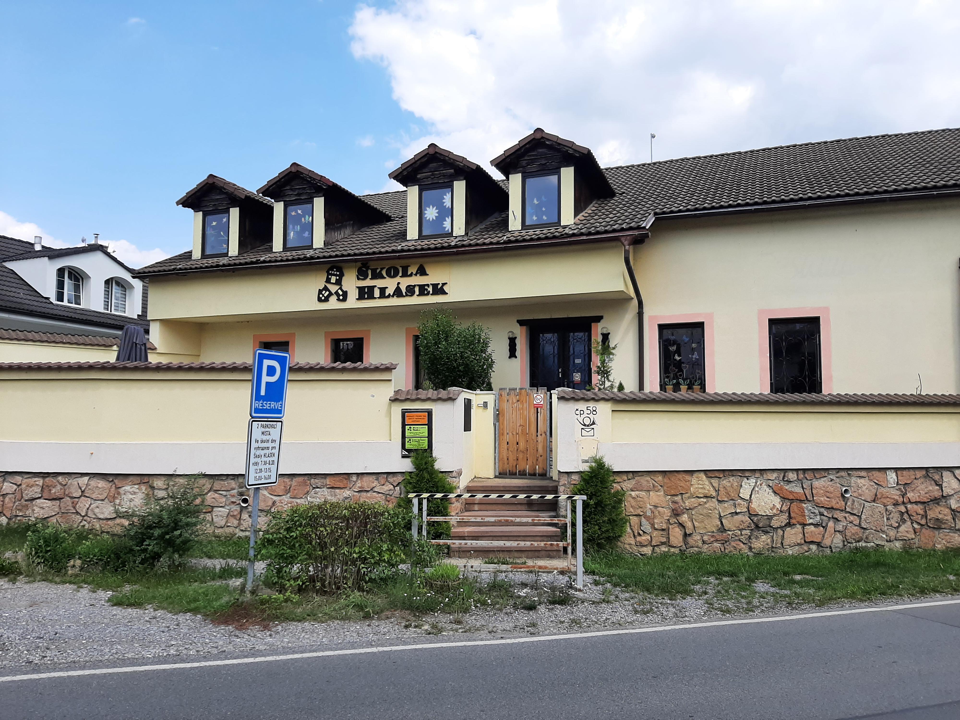 Základní škola Hlásek