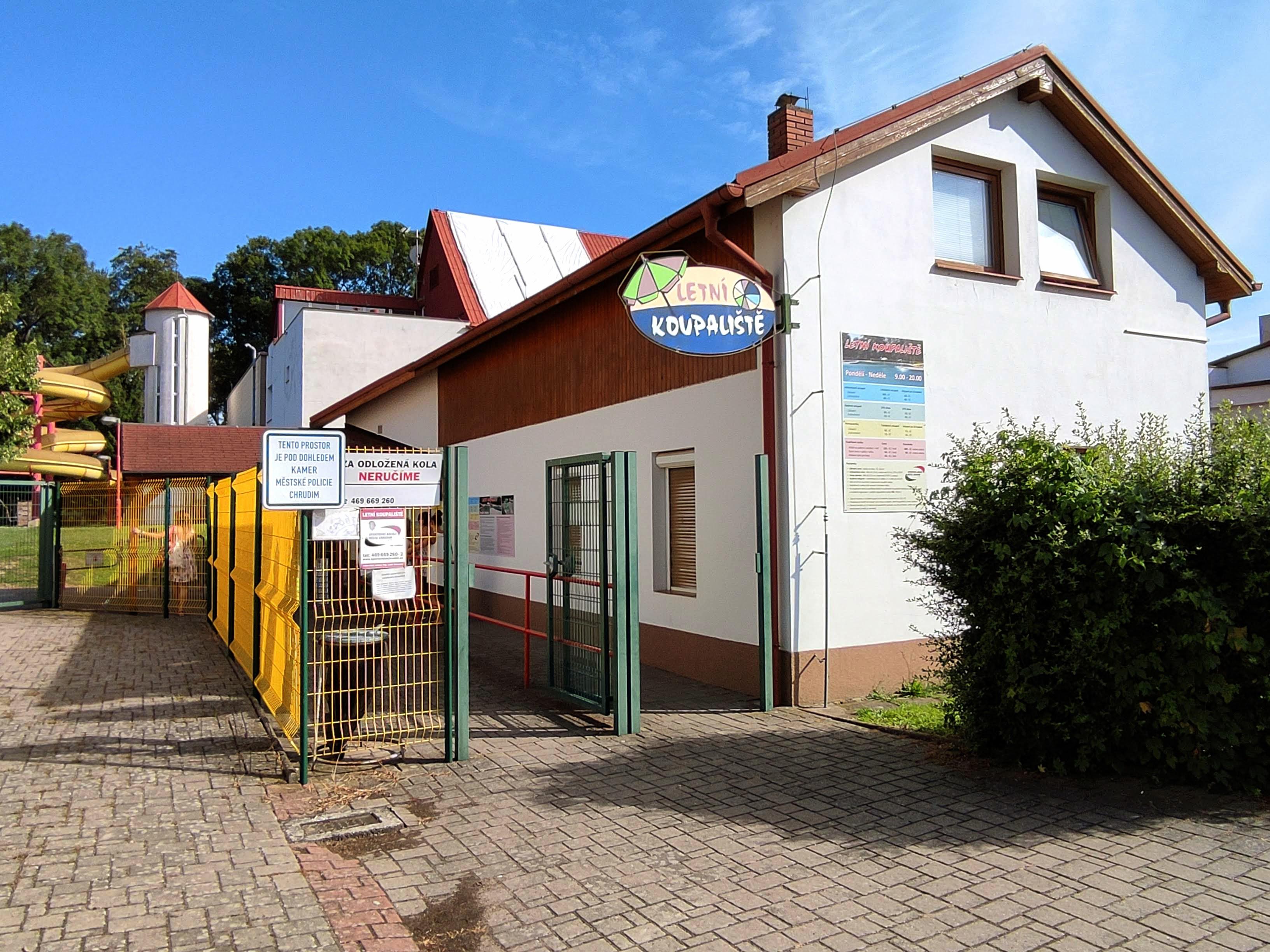 Letní koupaliště Chrudim foto 2