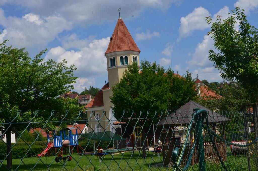 MŠ Český Krumlov, Za soudem foto 2