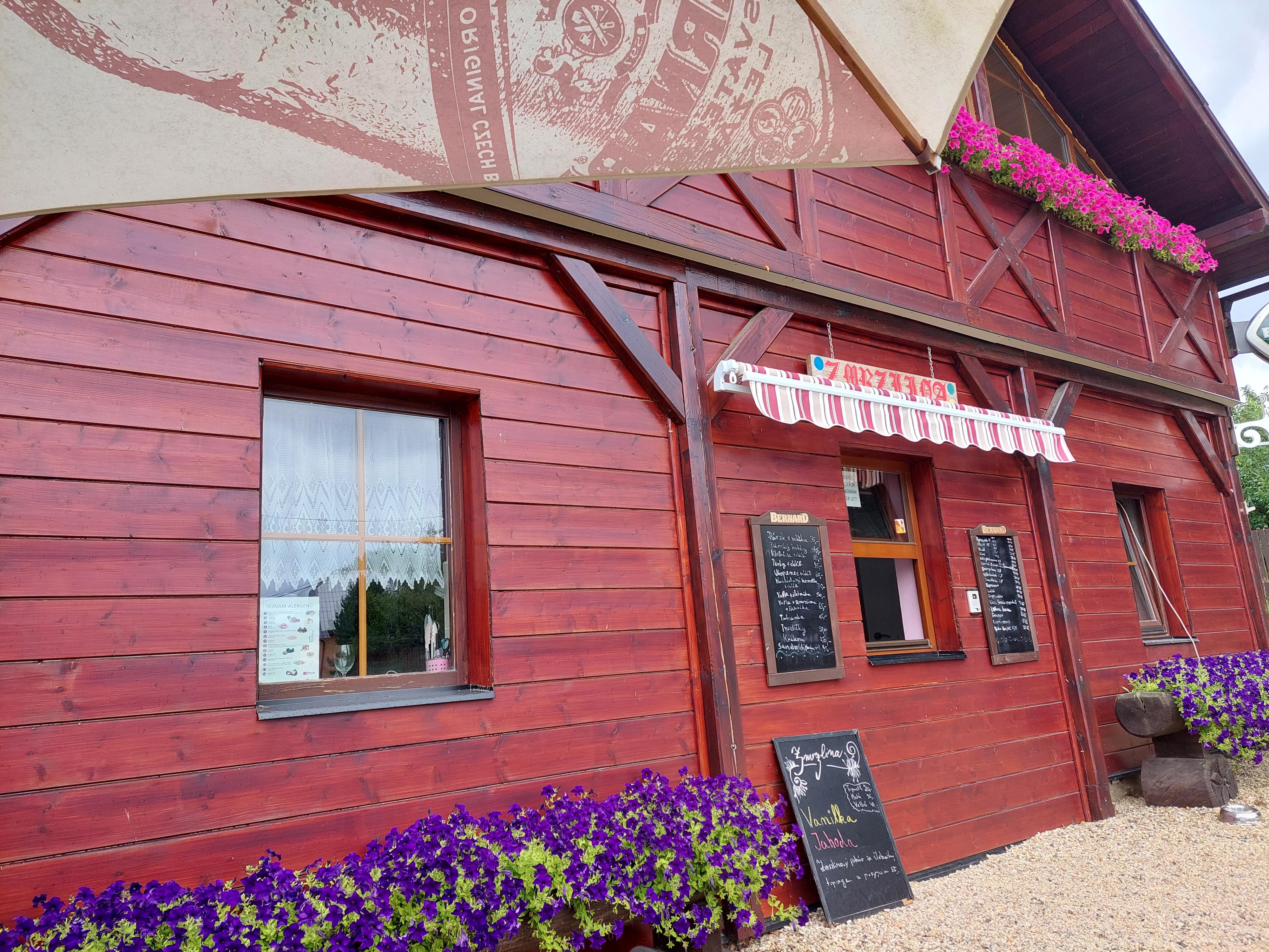 Zmrzlina a občerstvení Na Návsi foto 2