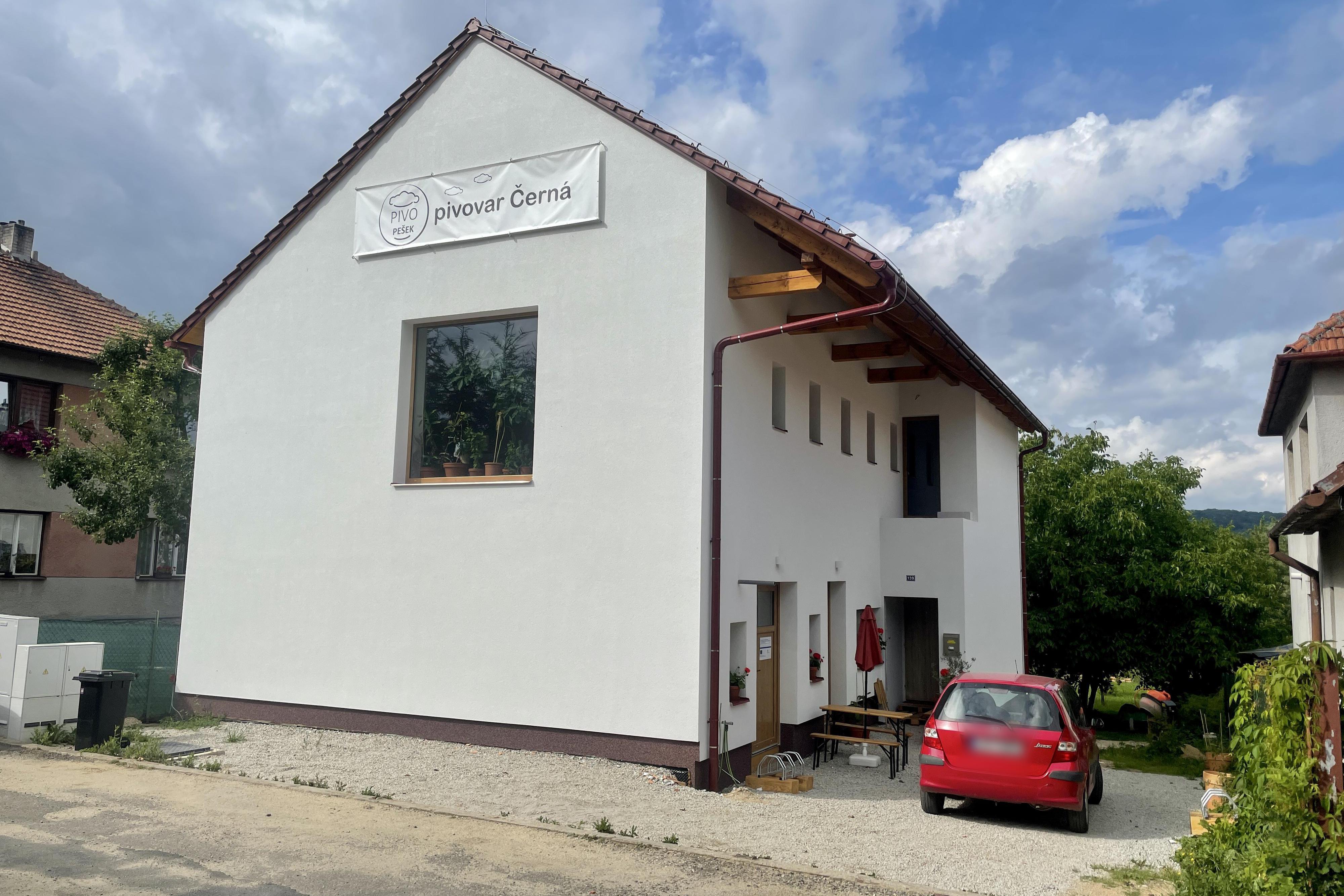 PIVO PEŠEK - Pivovar Černá