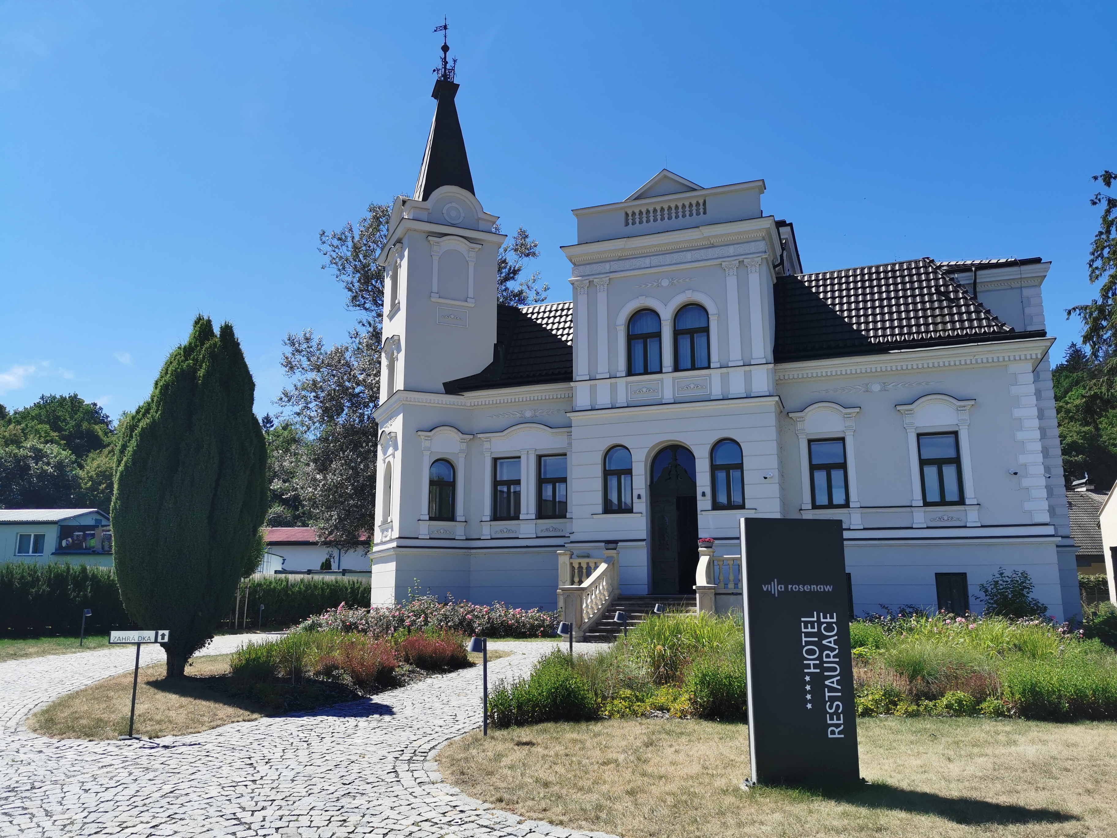 Restaurace Villa Rosenaw foto 5