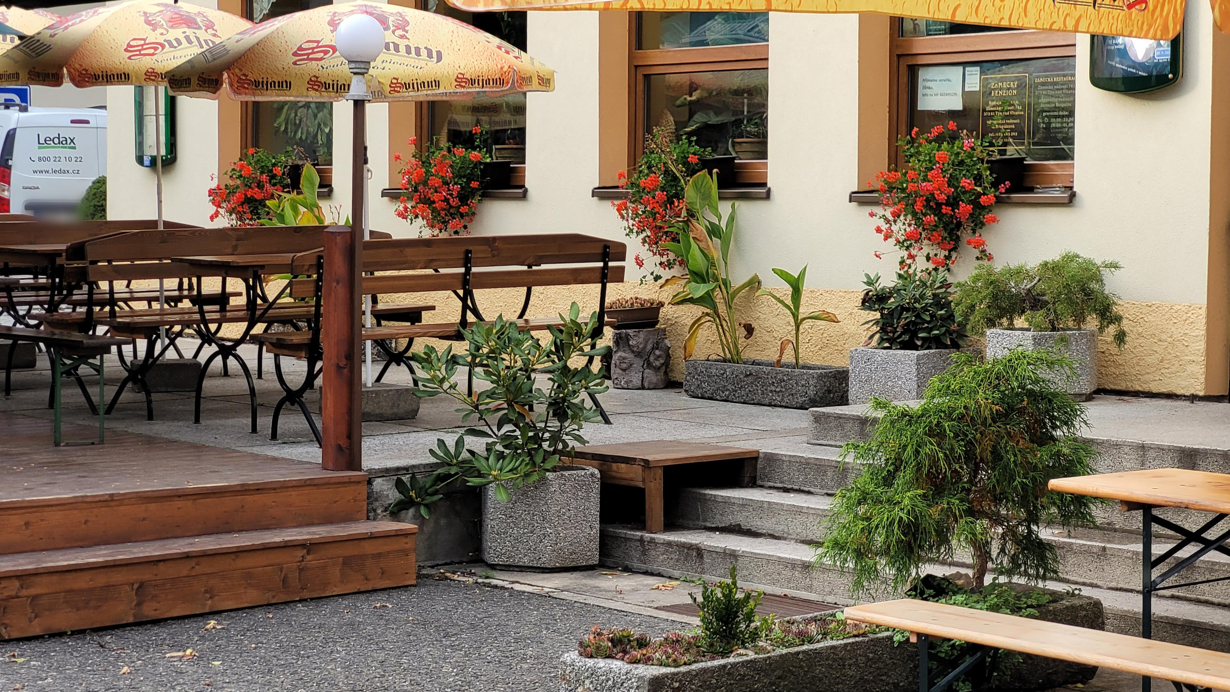 Zámecká restaurace a penzion Týn nad Vltavou foto 4