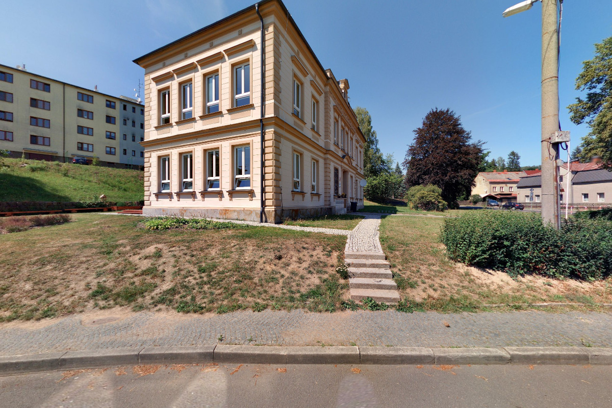 Základní škola a Mateřská škola Vilémov foto 3