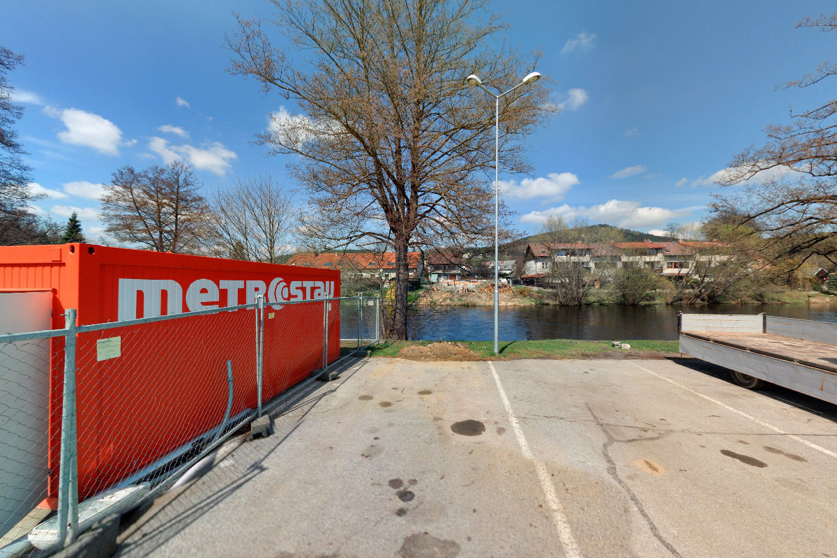 Půjčovna lodí a raftů V-servis