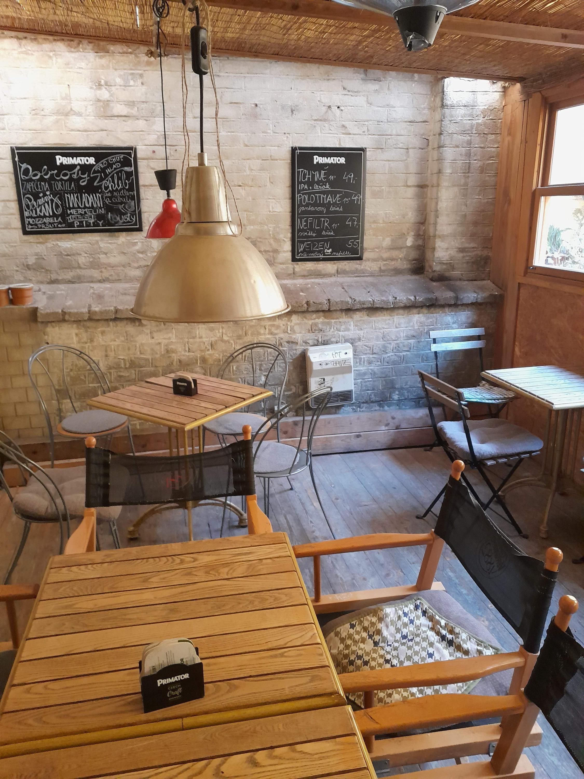 Kavárna Dobrá trafika foto 6