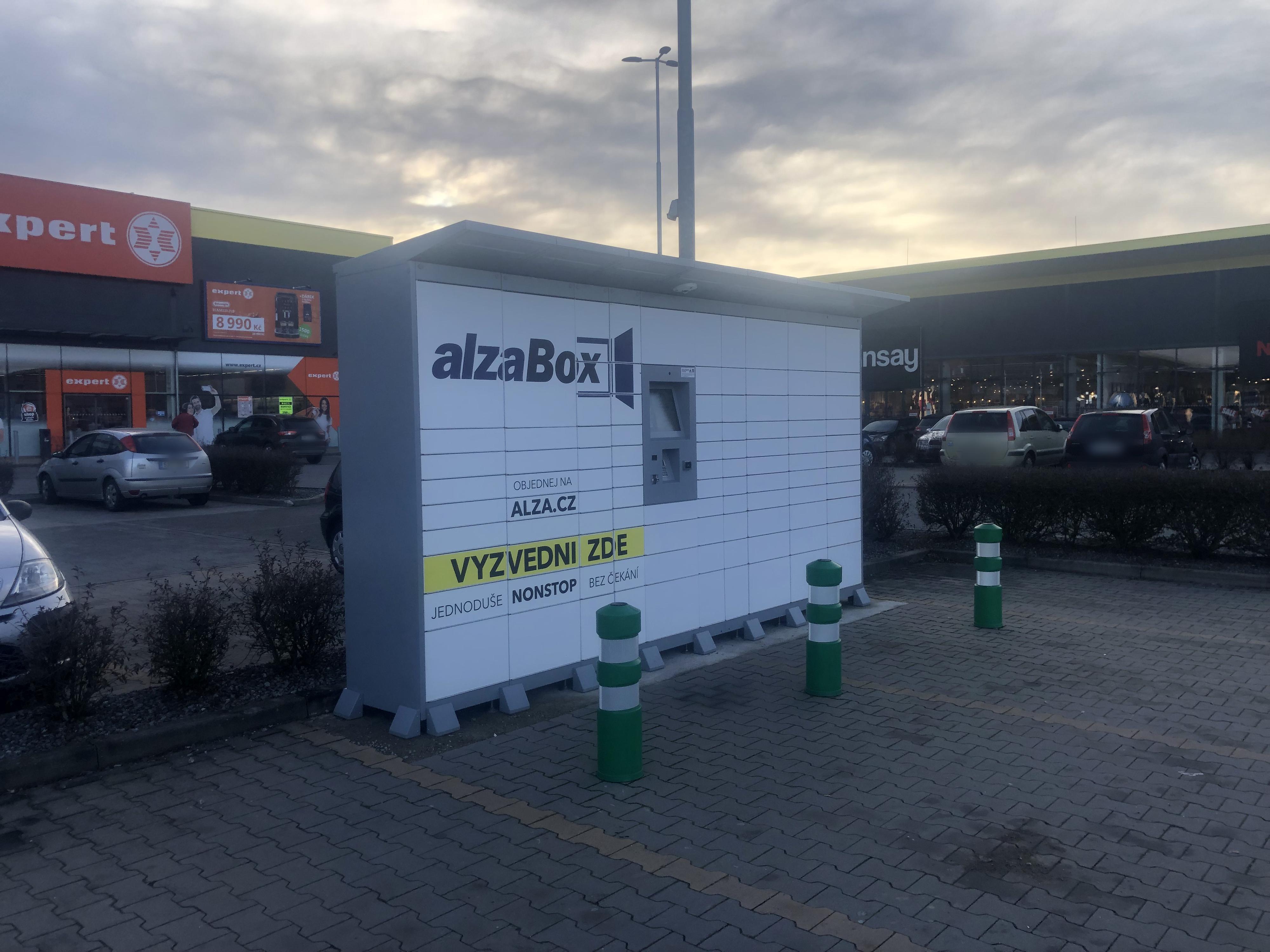 AlzaBox