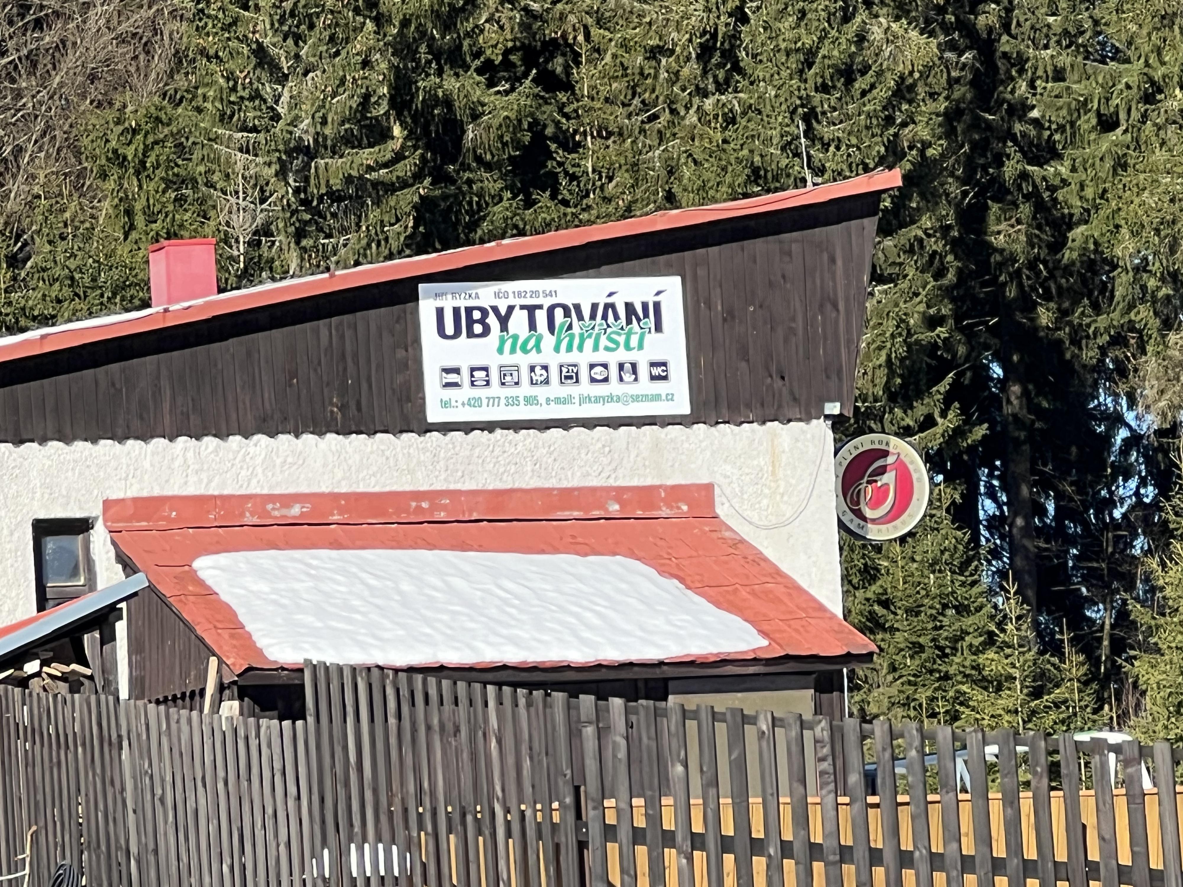 Ubytovna u hřiště foto 2