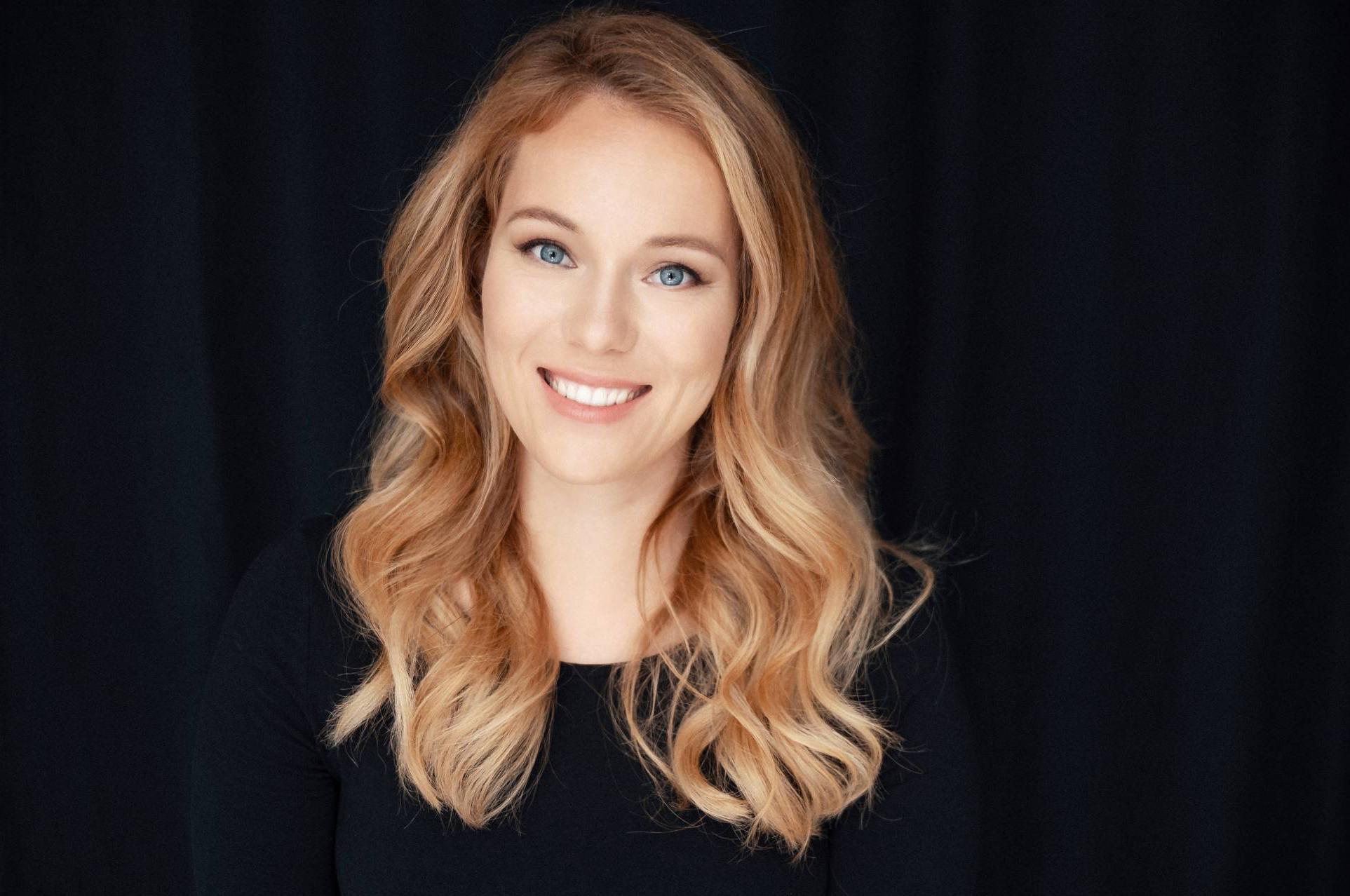 Mgr. & Bc. Kristýna Šlajsová - psycholog a kouč