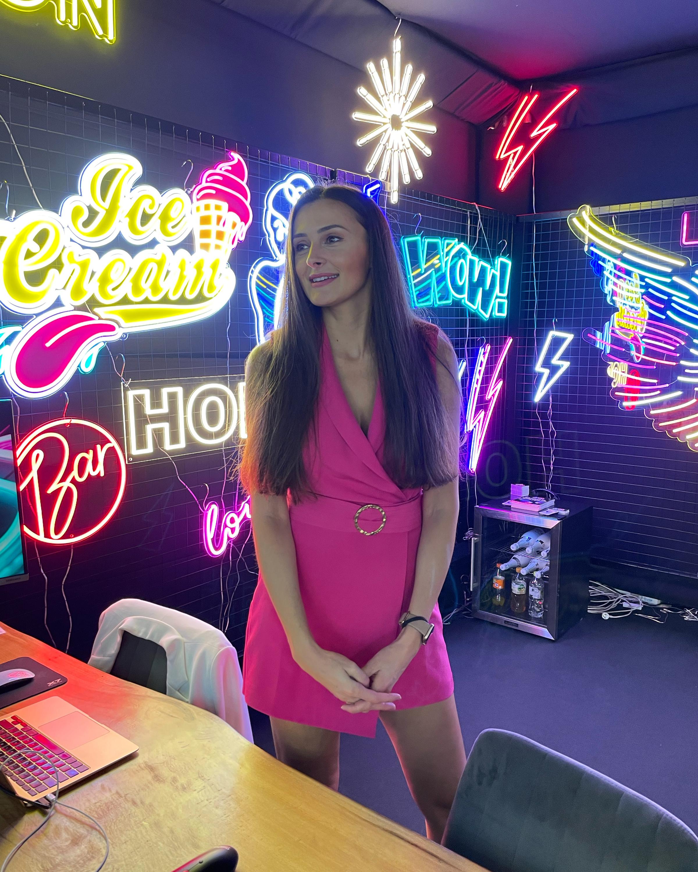 loveledneon.cz foto 6