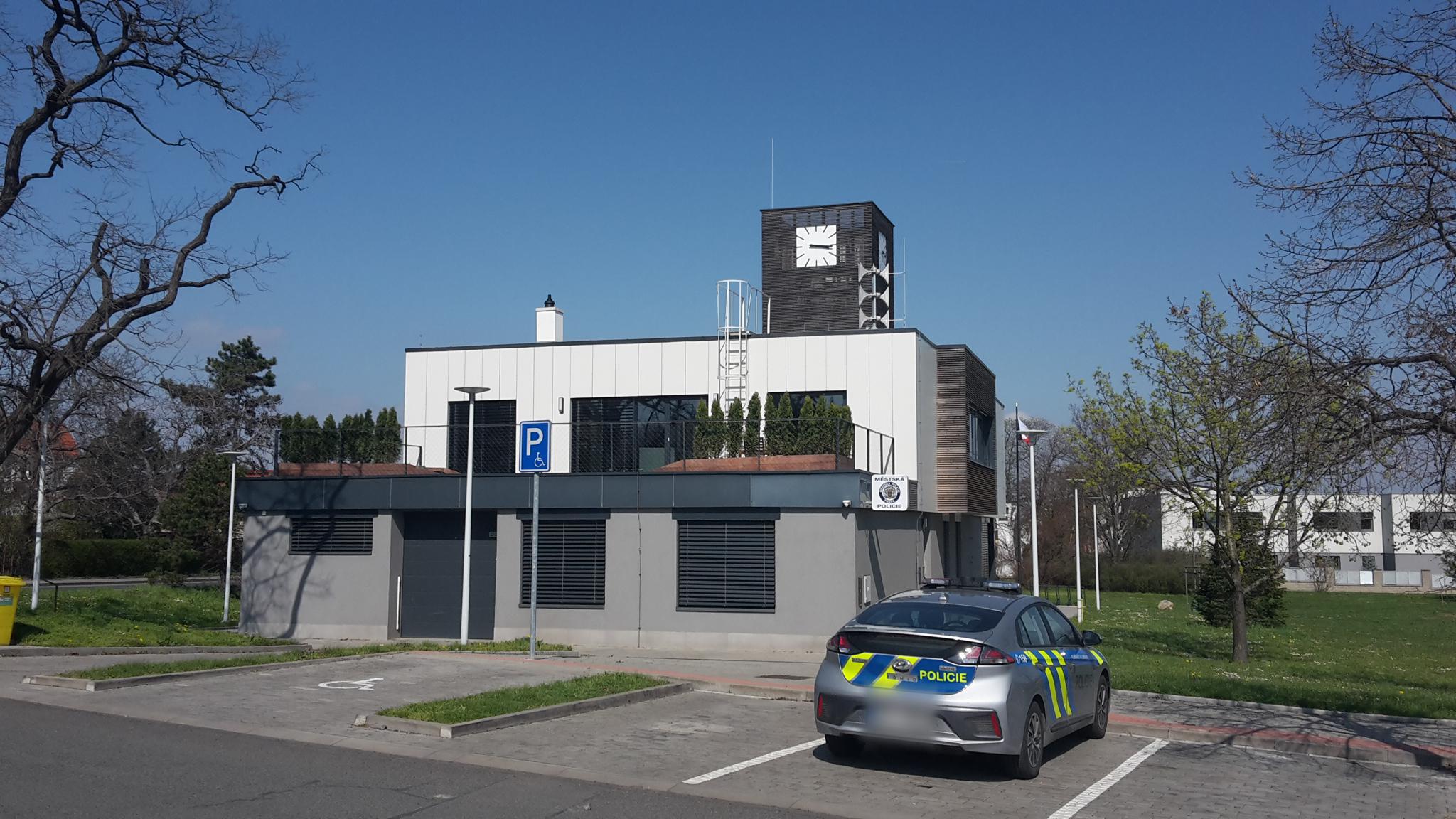 Městská policie Praha 15 - okrsková služebna foto 2