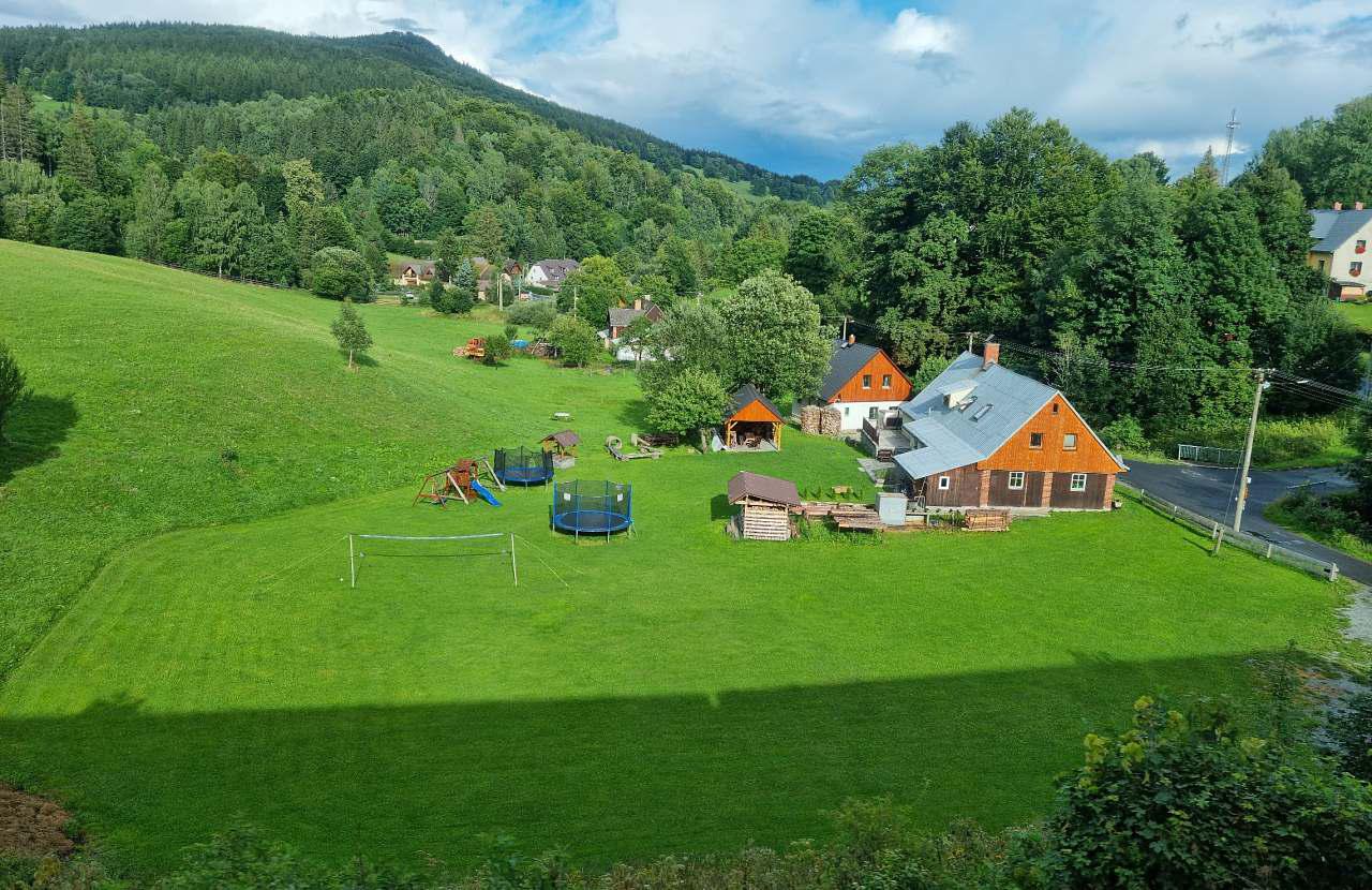 Chalupa pod Lesním barem foto 2