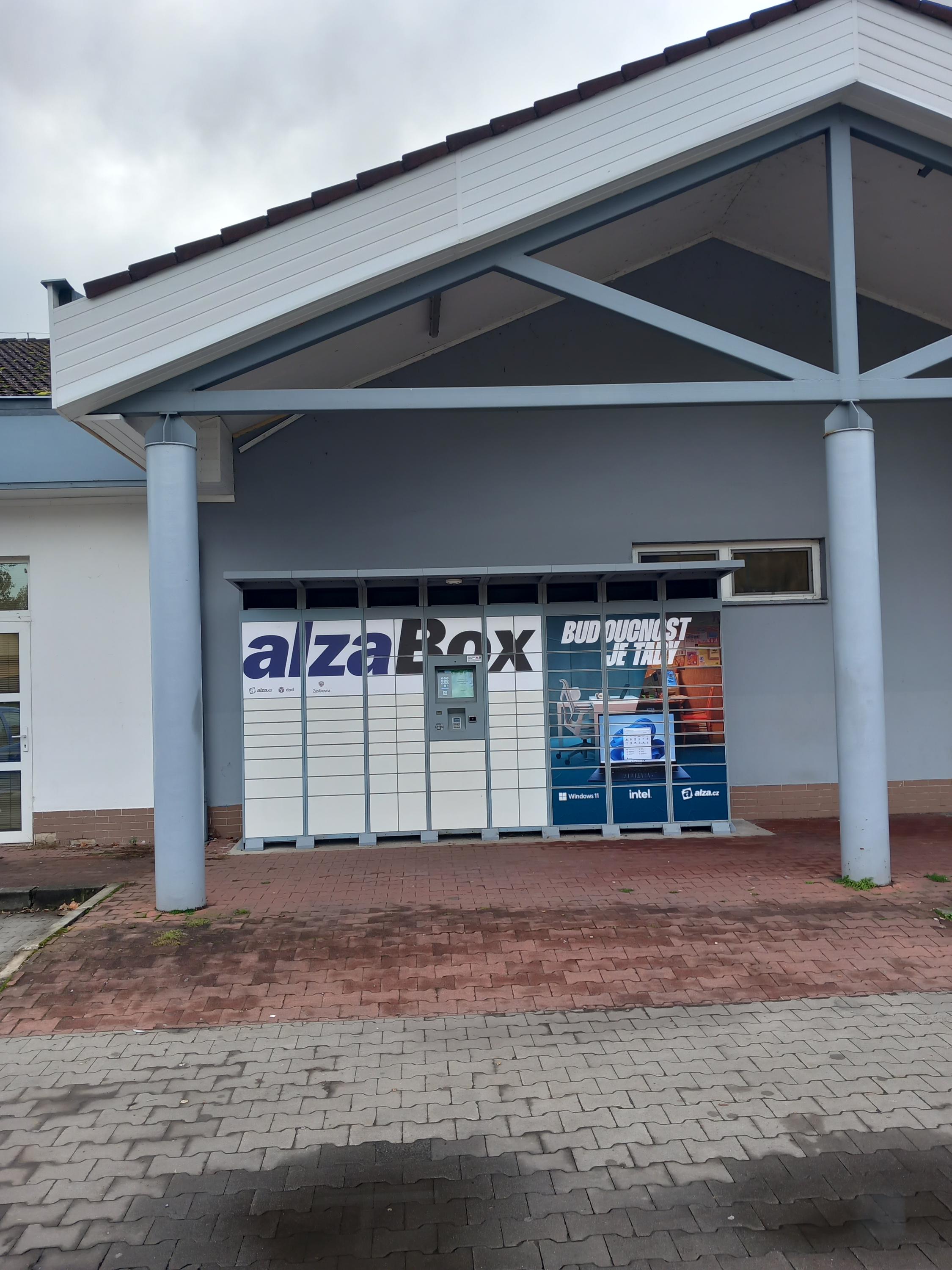 AlzaBox foto 2