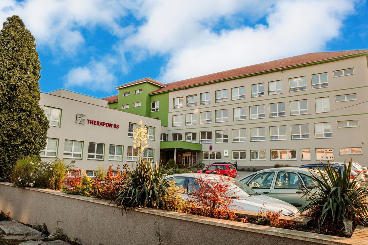 MUDr. Daniel Furmánek