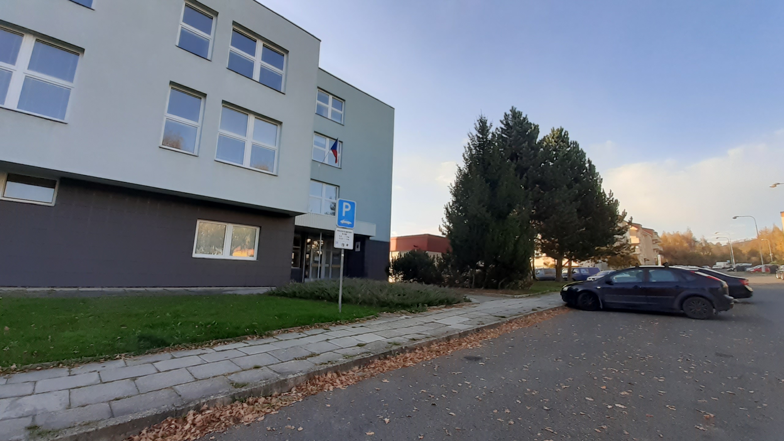 Finanční úřad pro Zlínský kraj - Územní pracoviště v Rožnově pod Radhoštěm foto 3