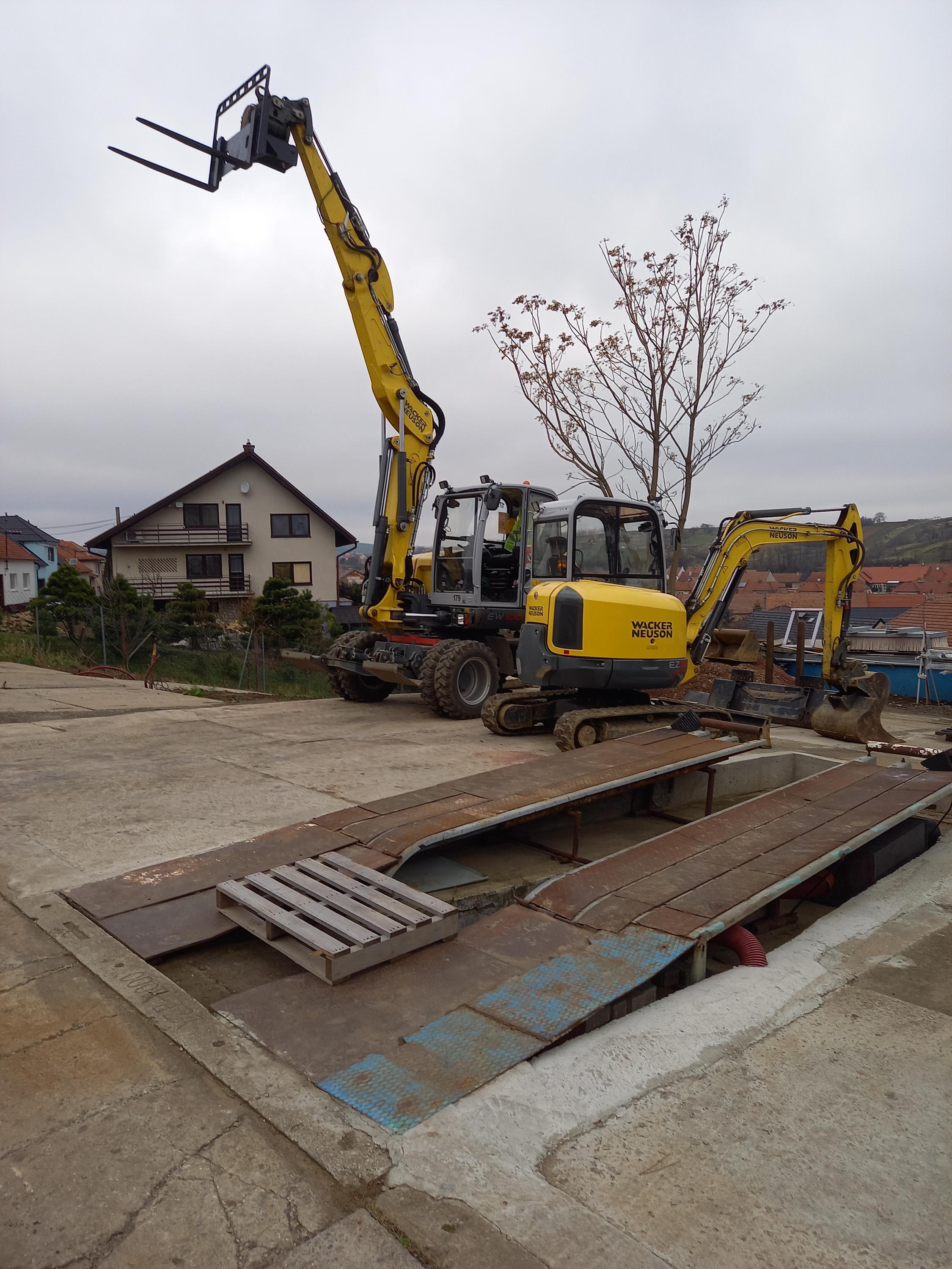 Ladislav Chrástek - Zemní a výkopové práce foto 2