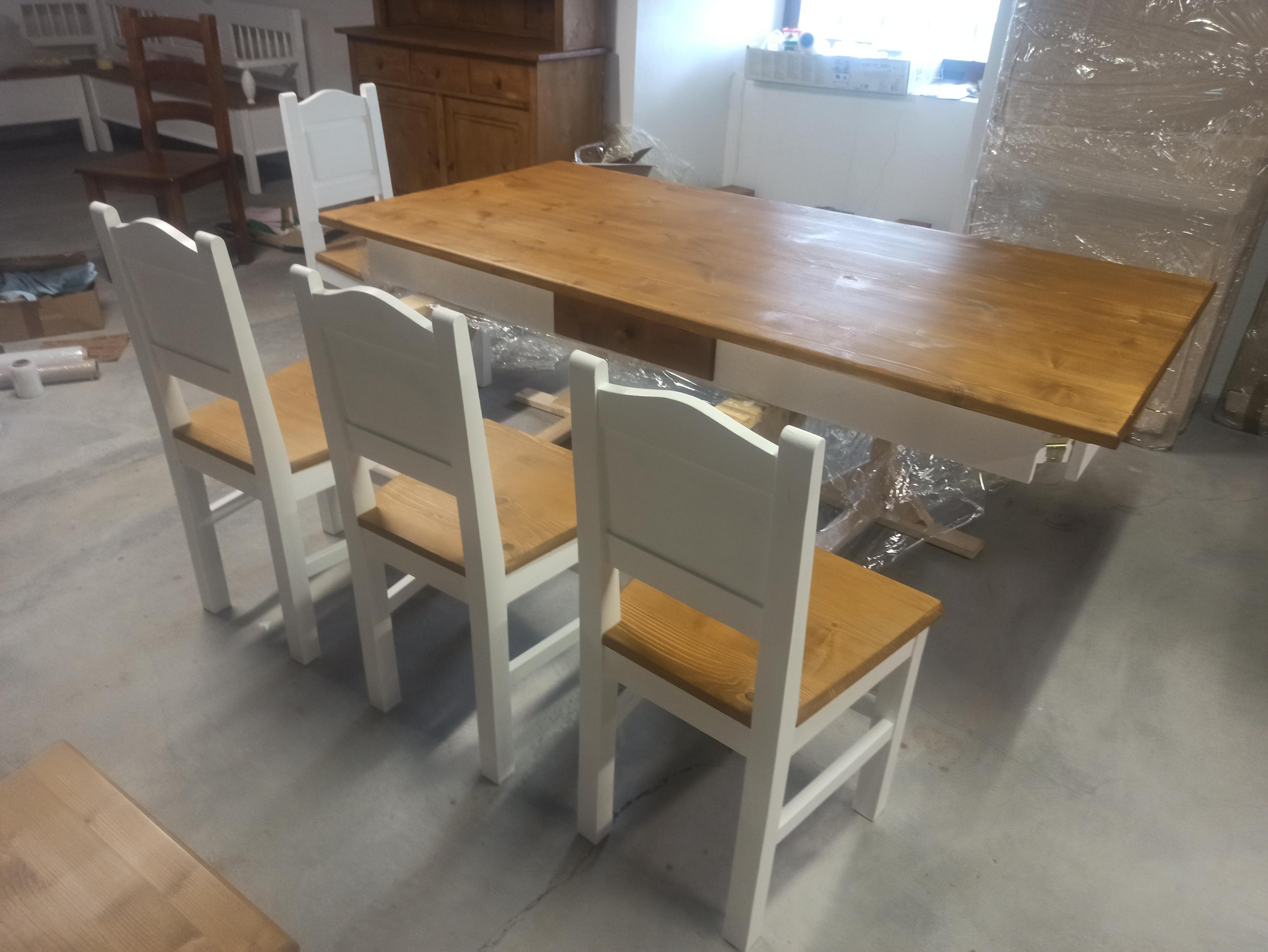 Tradiční řemeslný nábytek foto 4