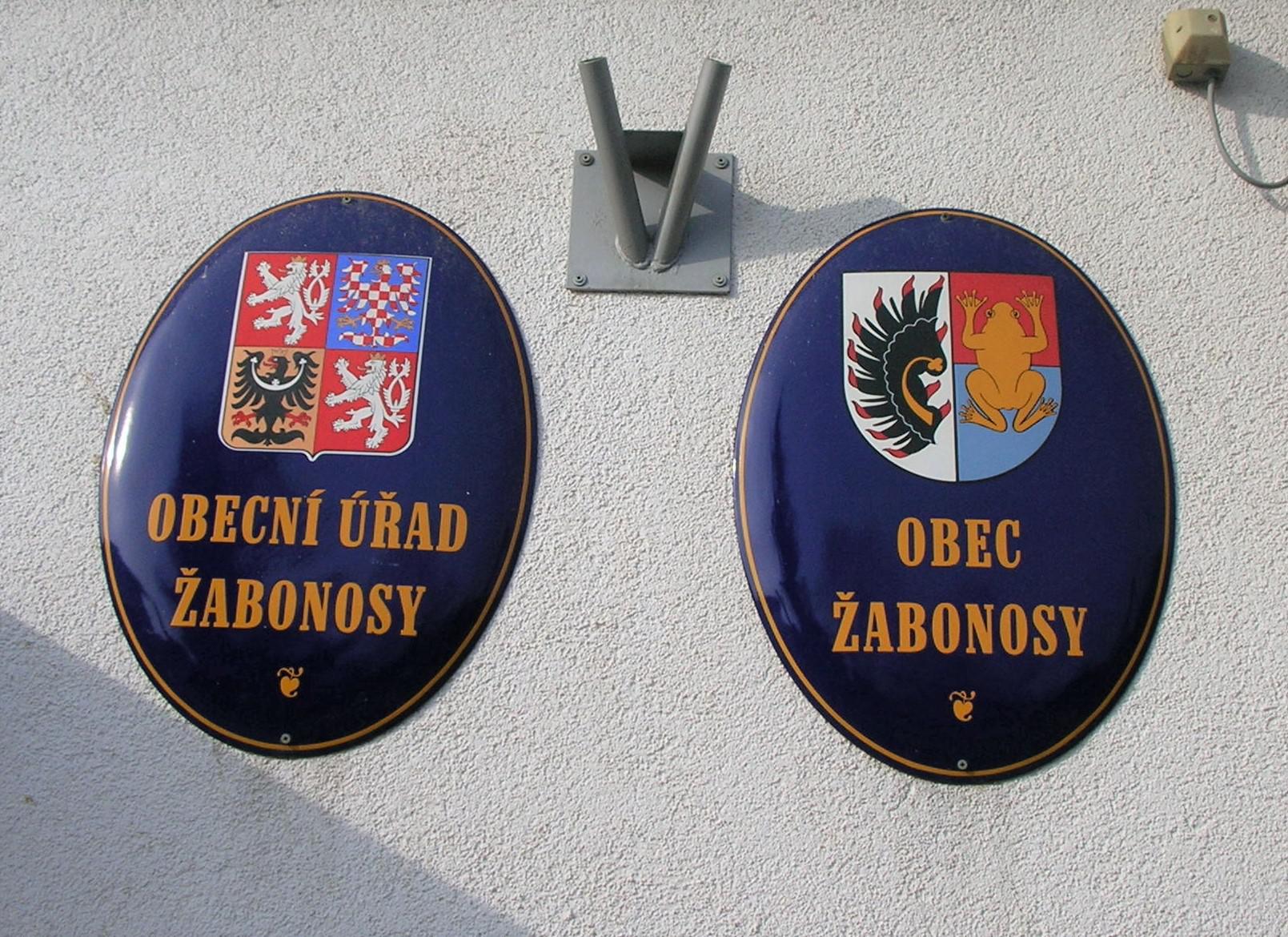 Žabonosy - obecní úřad foto 2