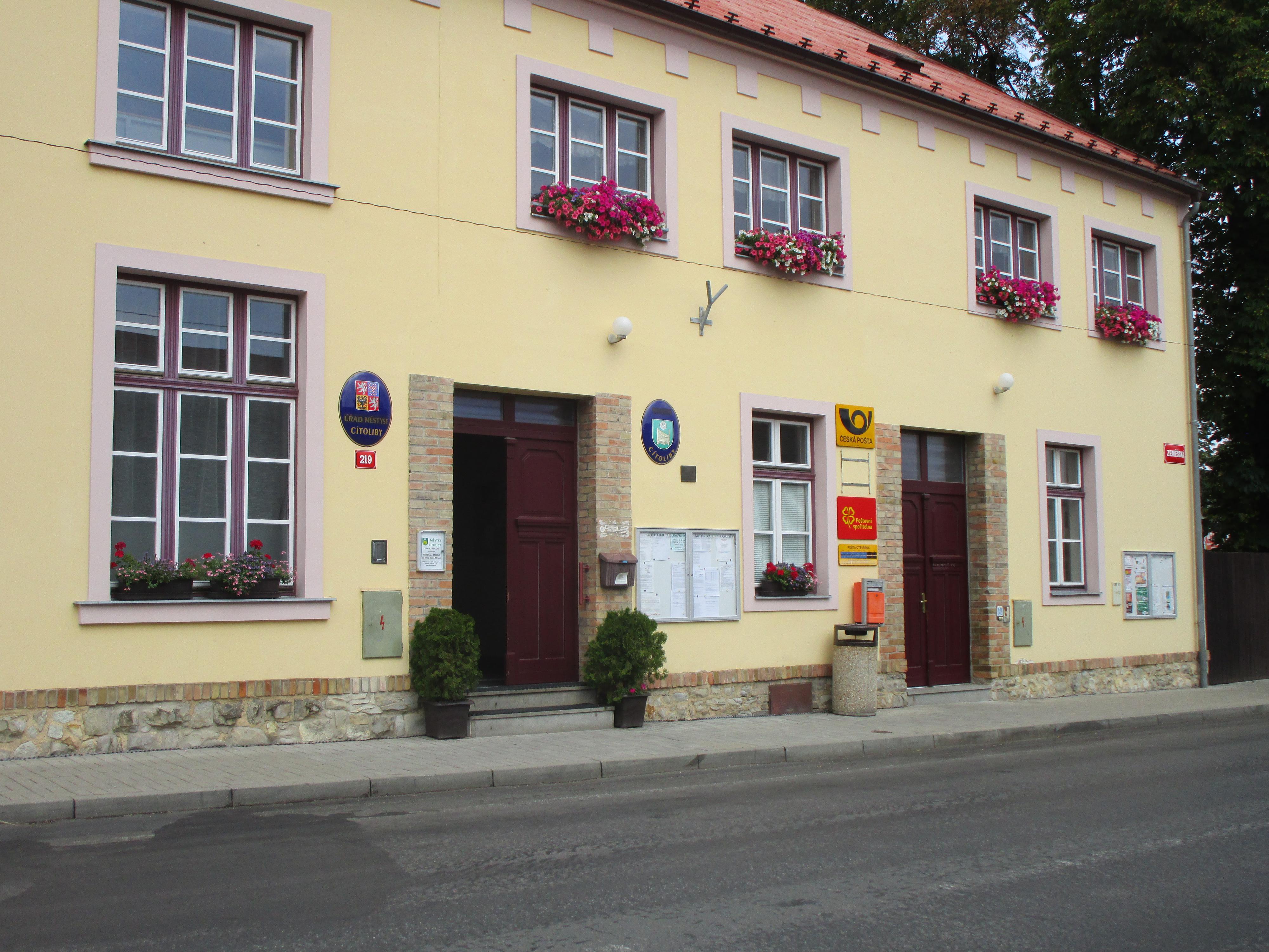Cítoliby - úřad městyse foto 4