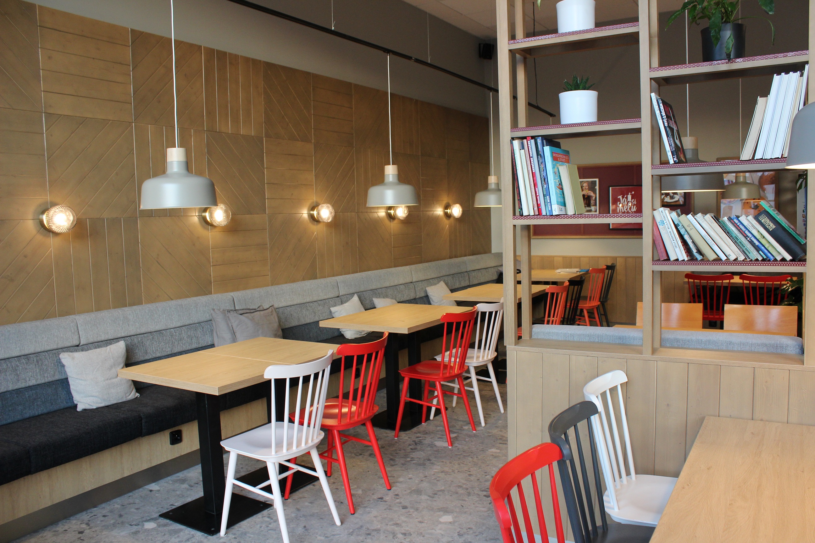 CrossCafe Boettingerova foto 5