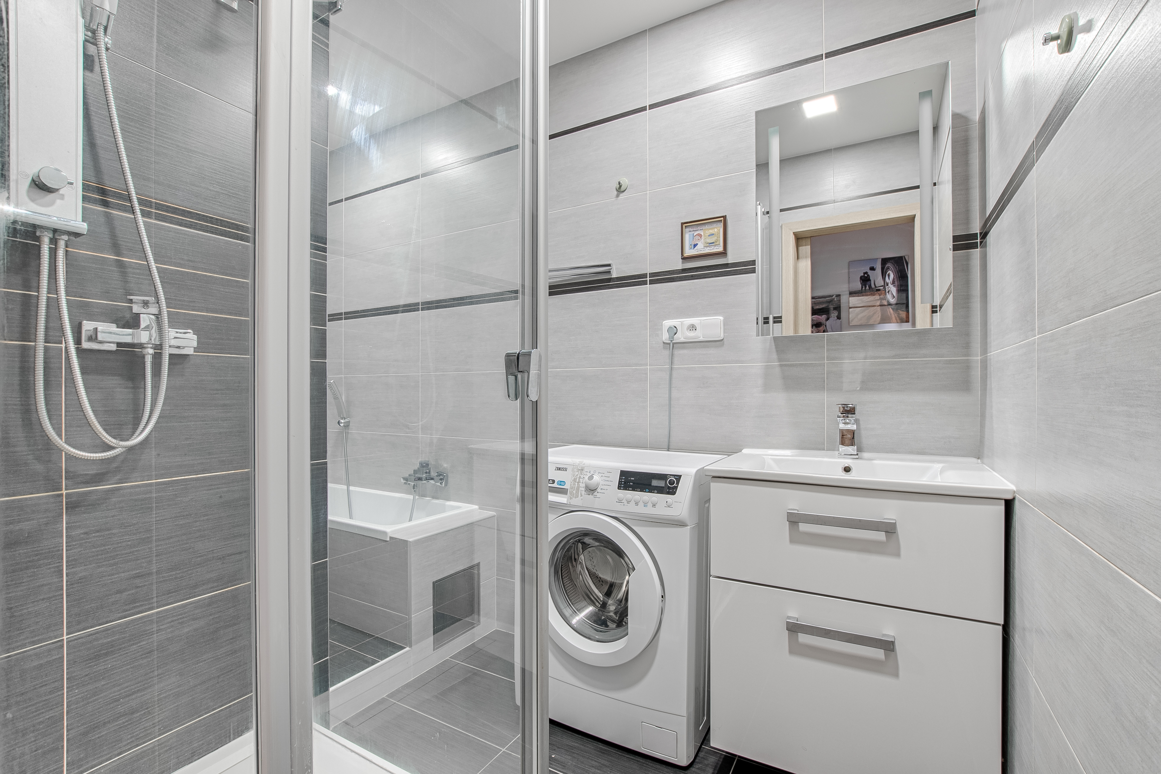 Roman Mikita - realitní makléř foto 4