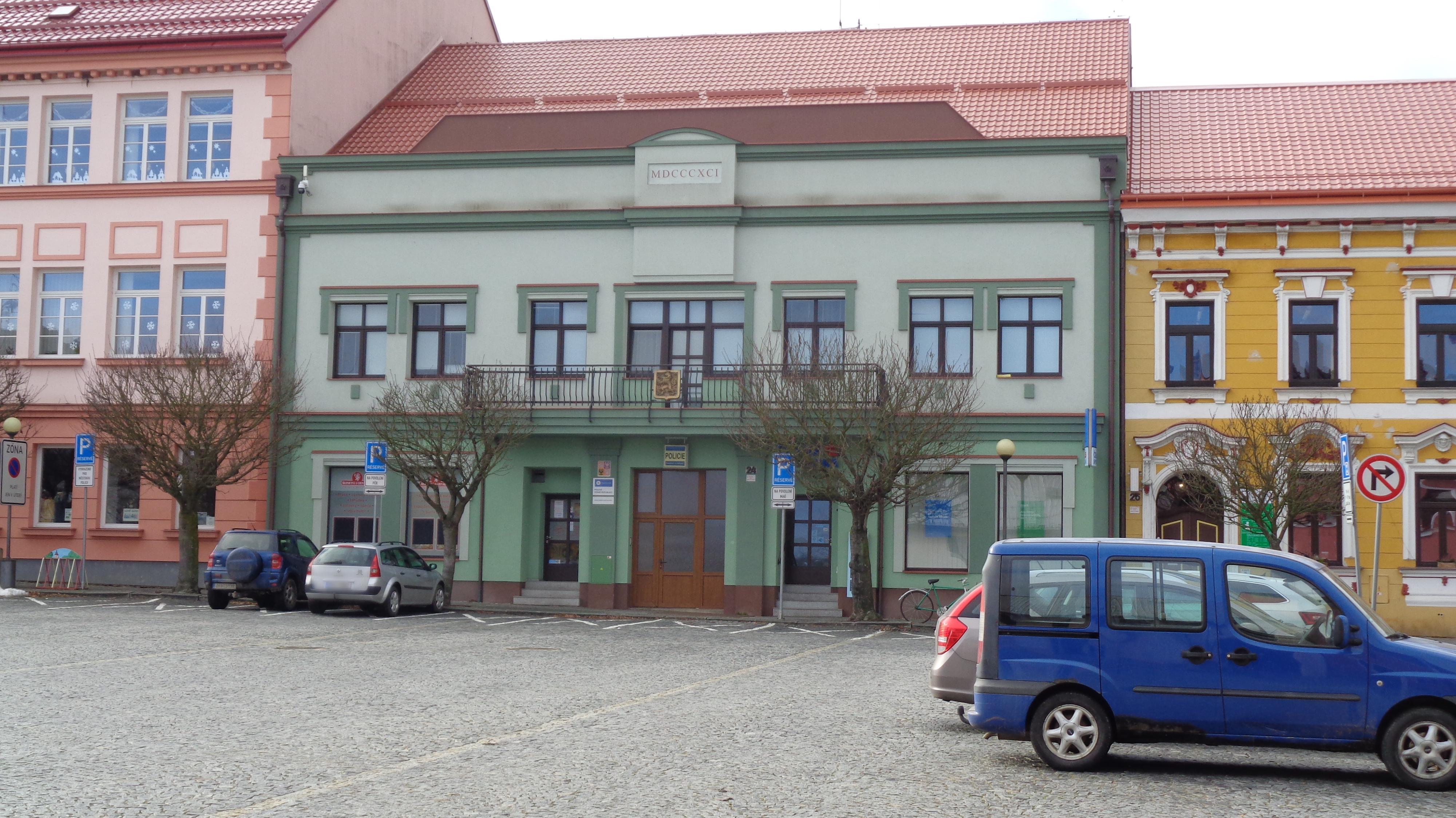 Policie ČR - Obvodní oddělení Veselí nad Lužnicí foto 2