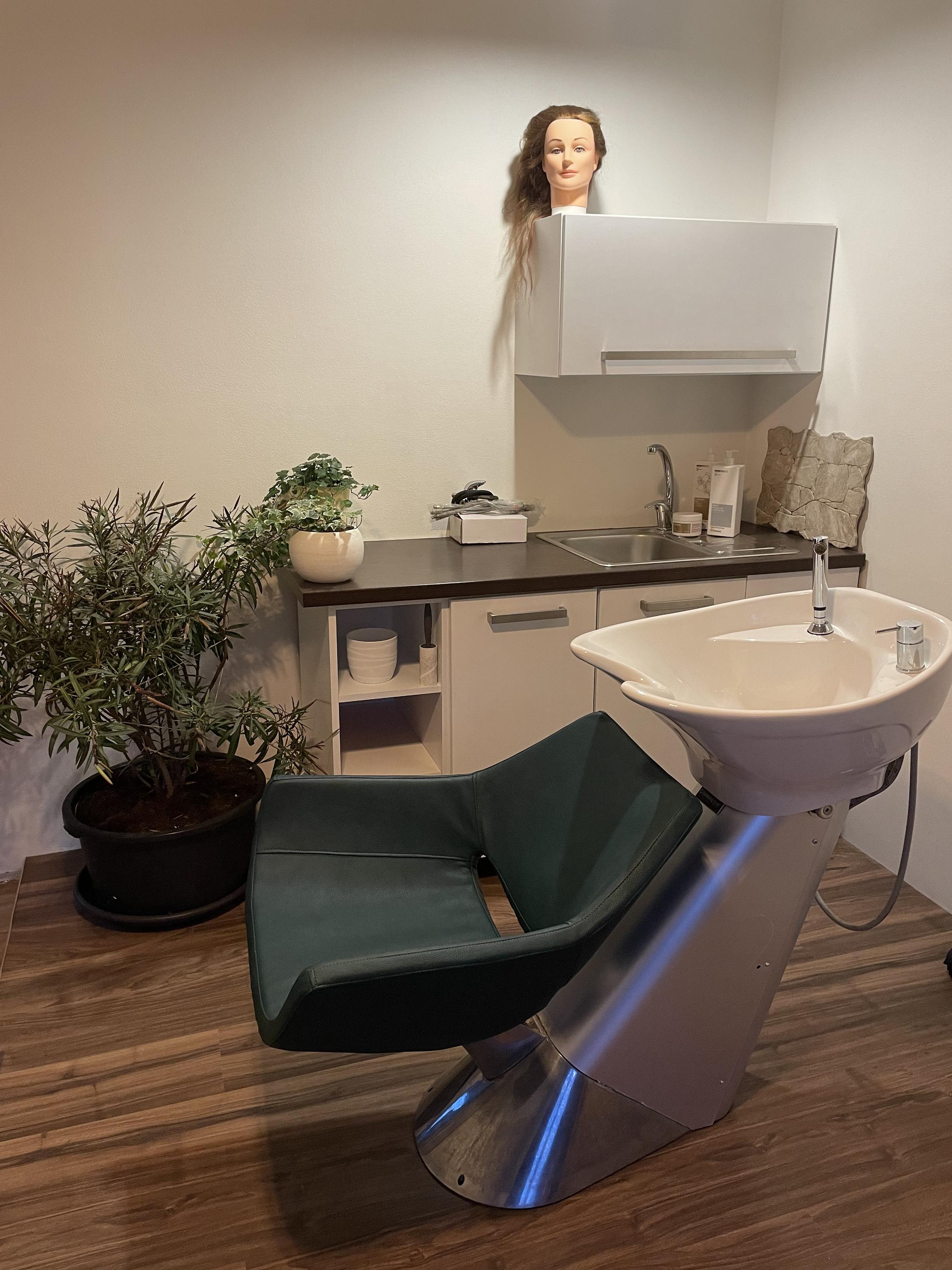 Kadeřnické studio Šarm Renáta Vaculová foto 5