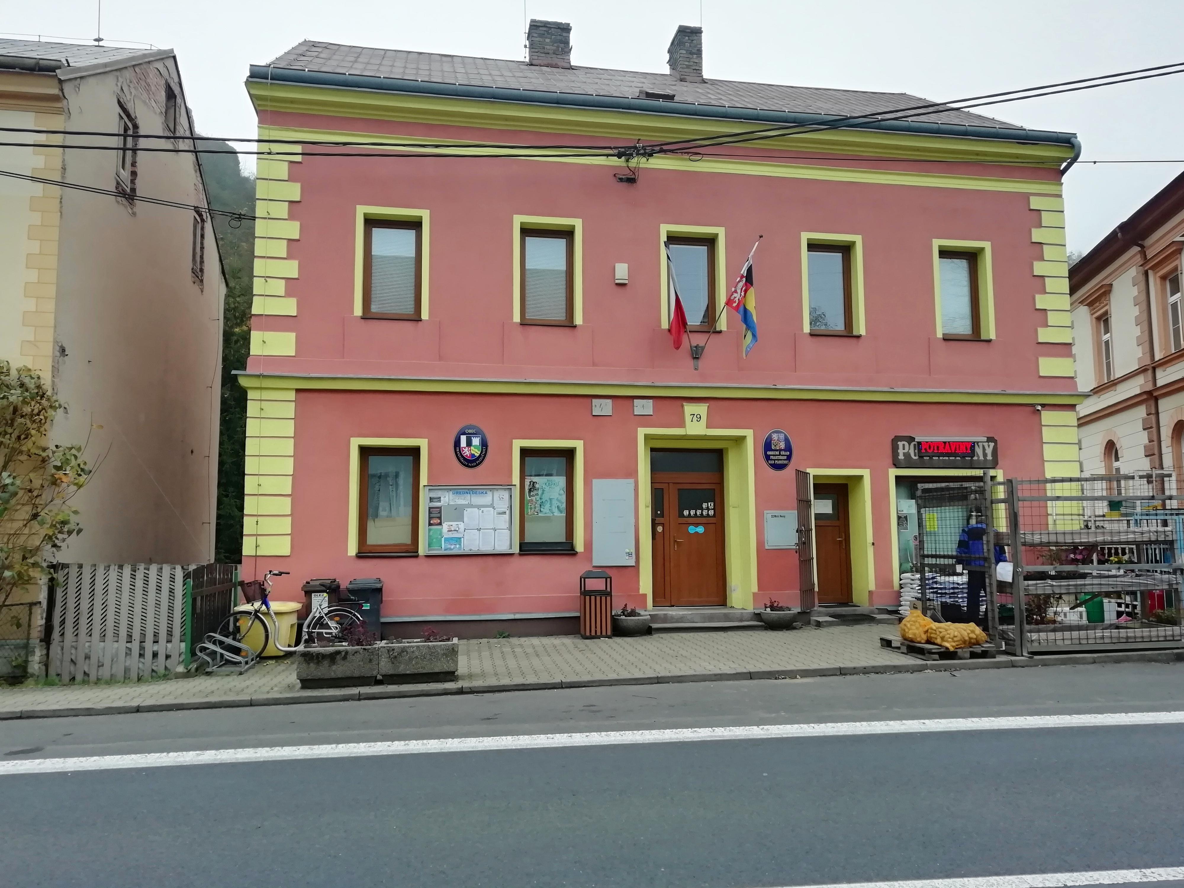 Františkov nad Ploučnicí - obecní úřad