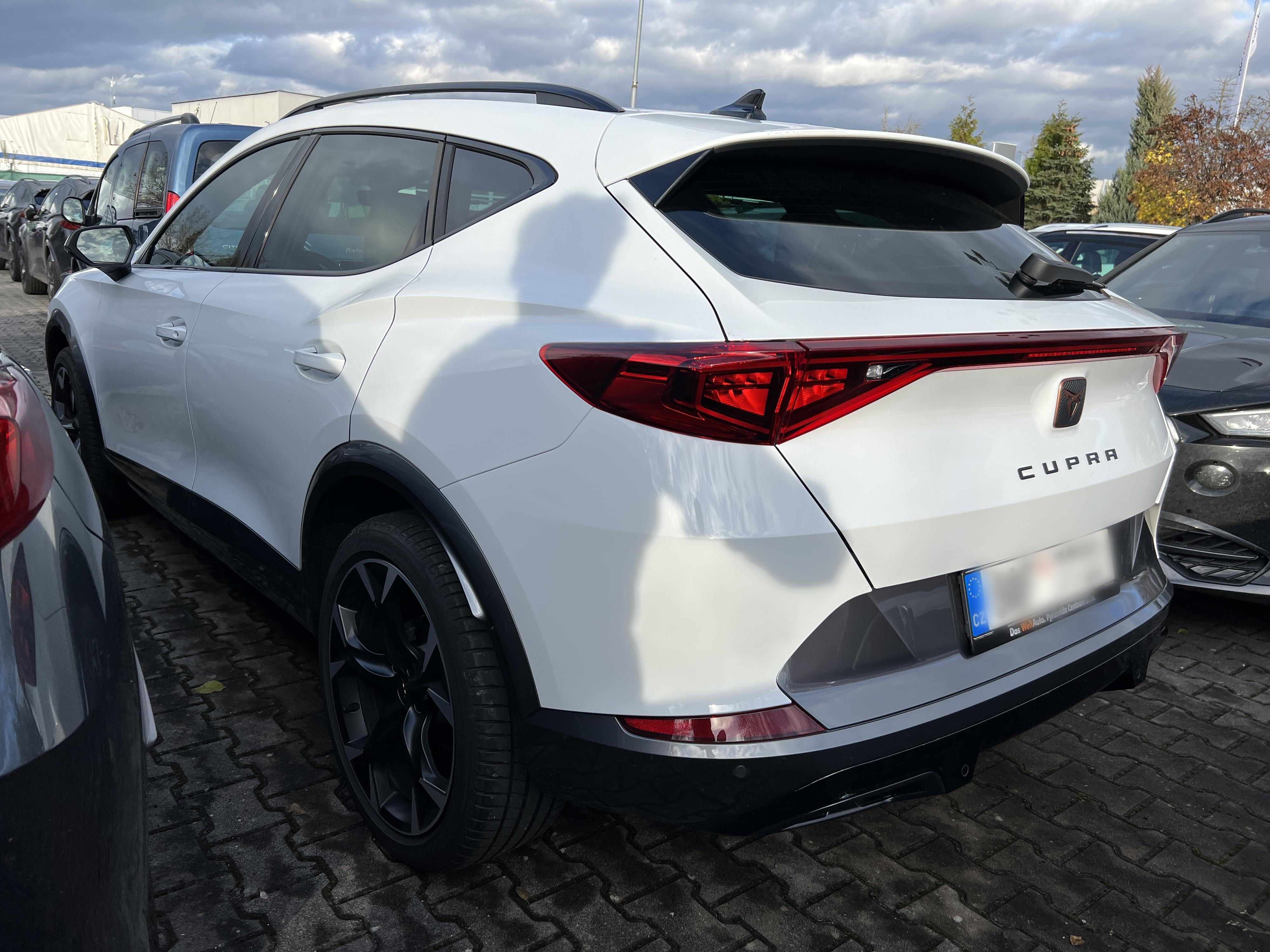 Pyramida Průhonice - Das Welt Auto foto 3