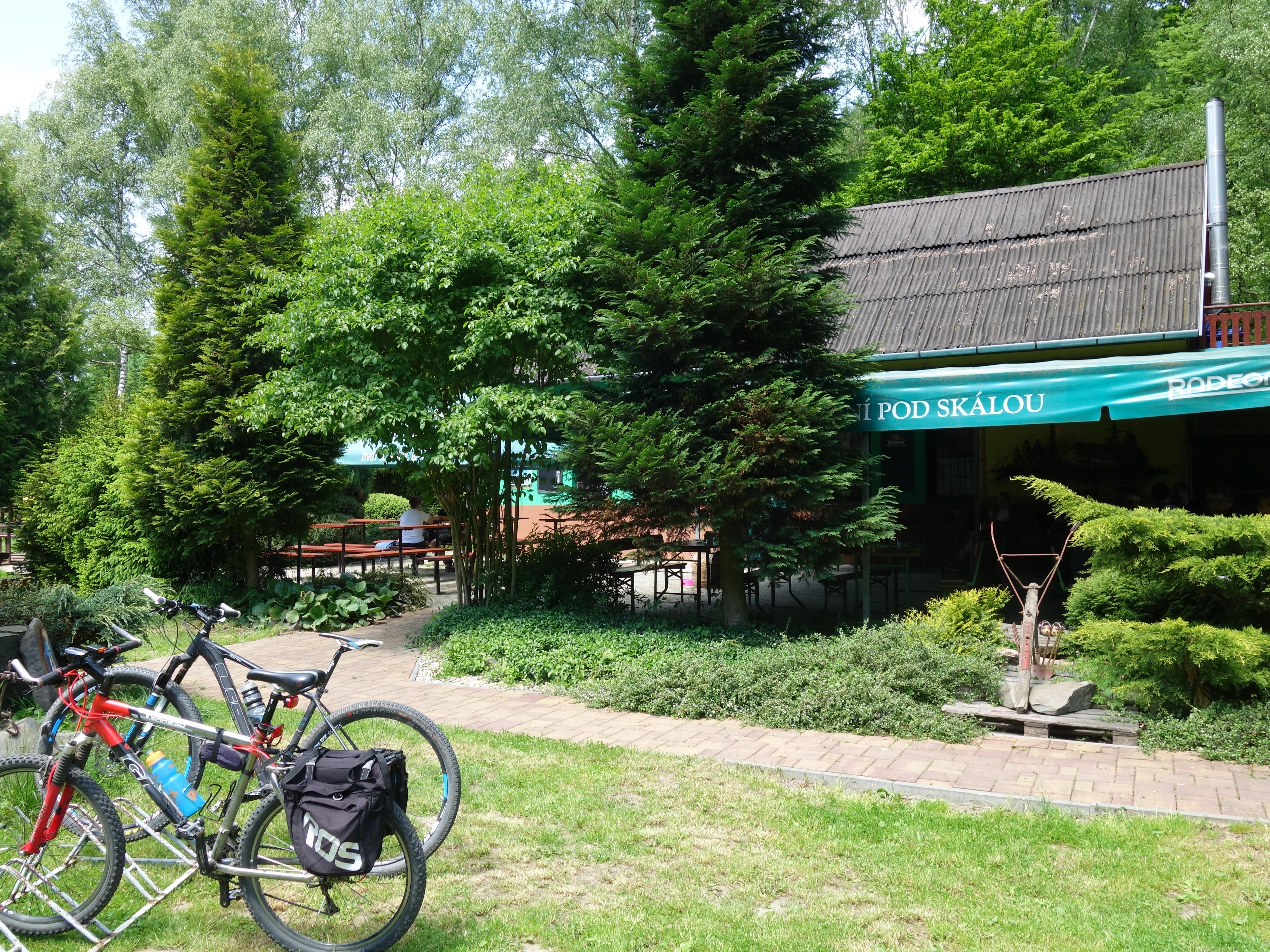 Občerstvení Pod skálou foto 3