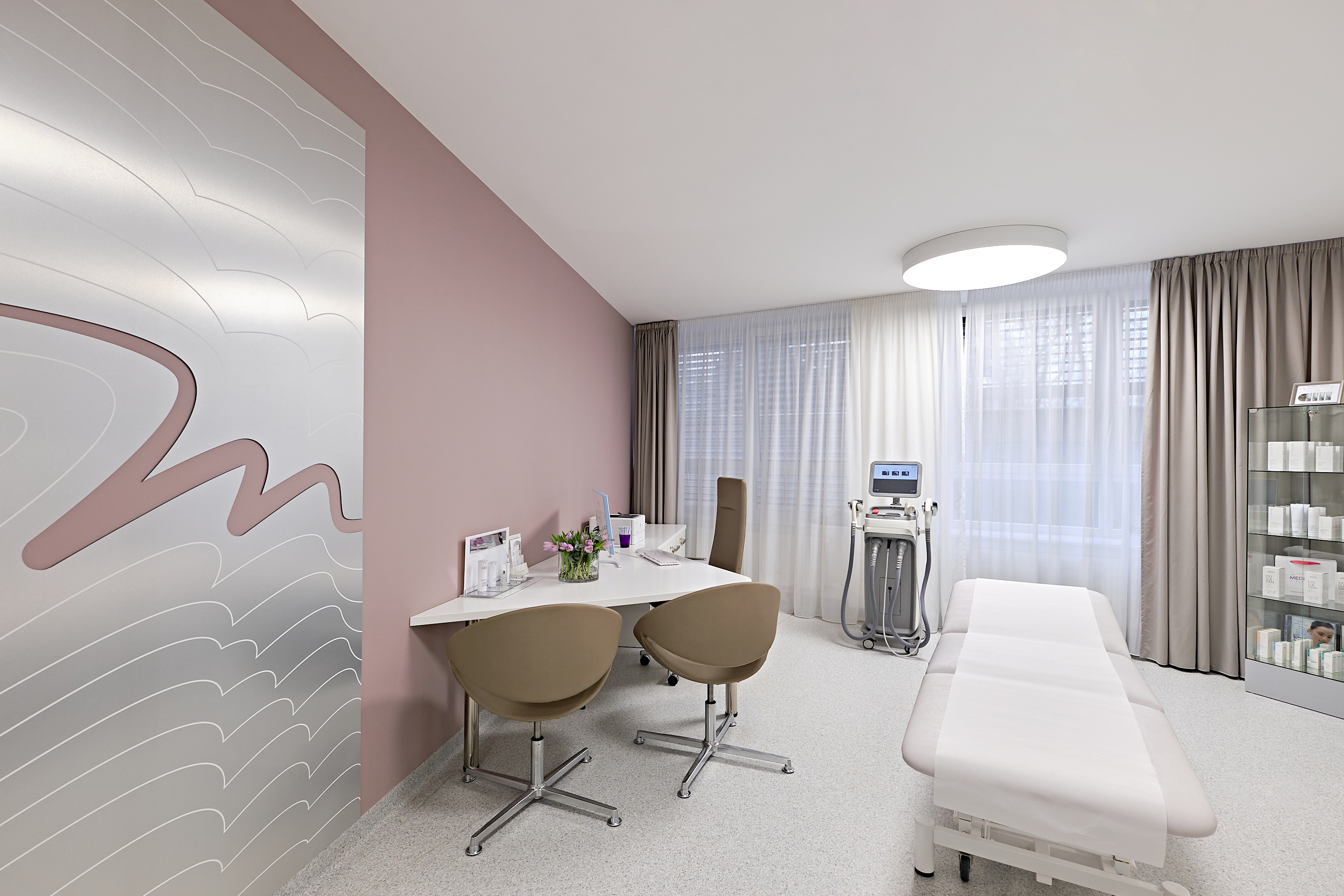 MEDICOM Clinic foto 6