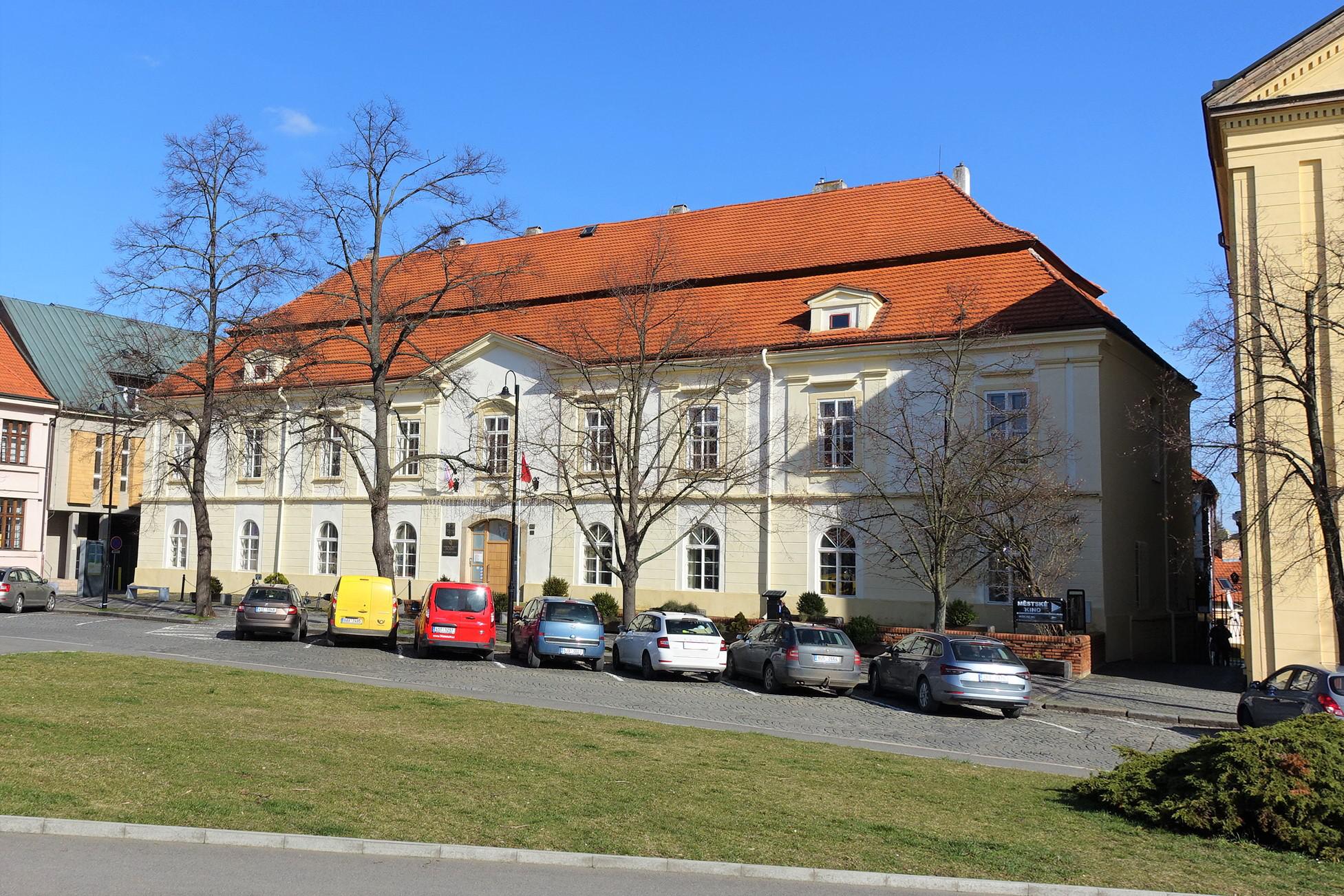 Živnostenský úřad Slaný foto 4