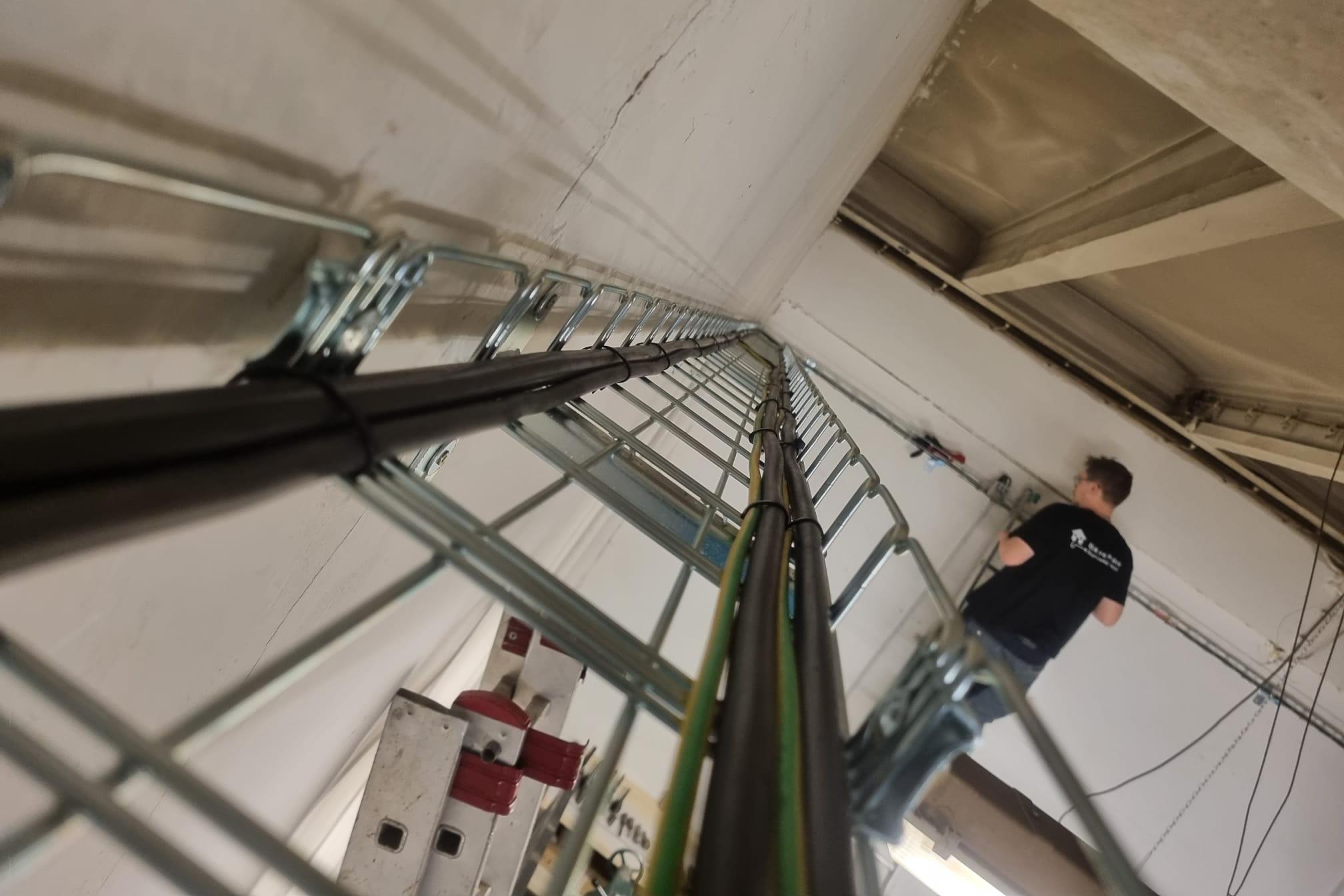 Elektro Škrobánek & Varyš