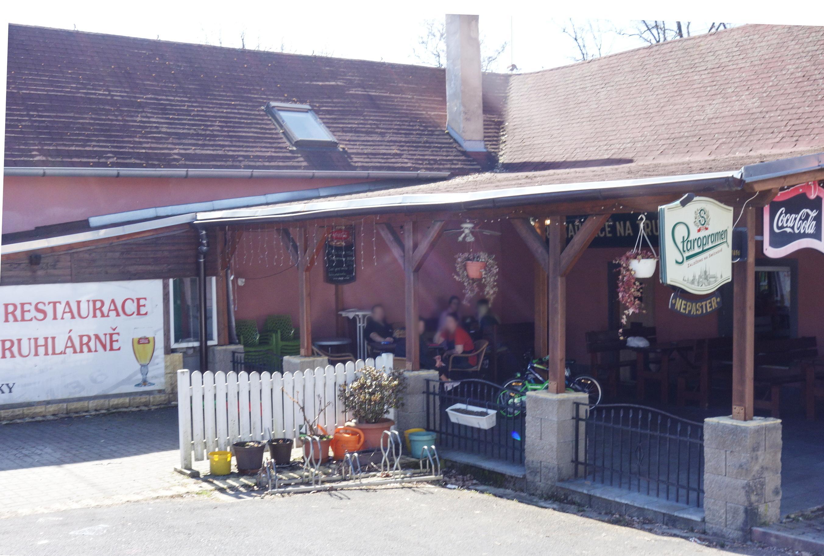 Restaurace Na Truhlárně foto 3