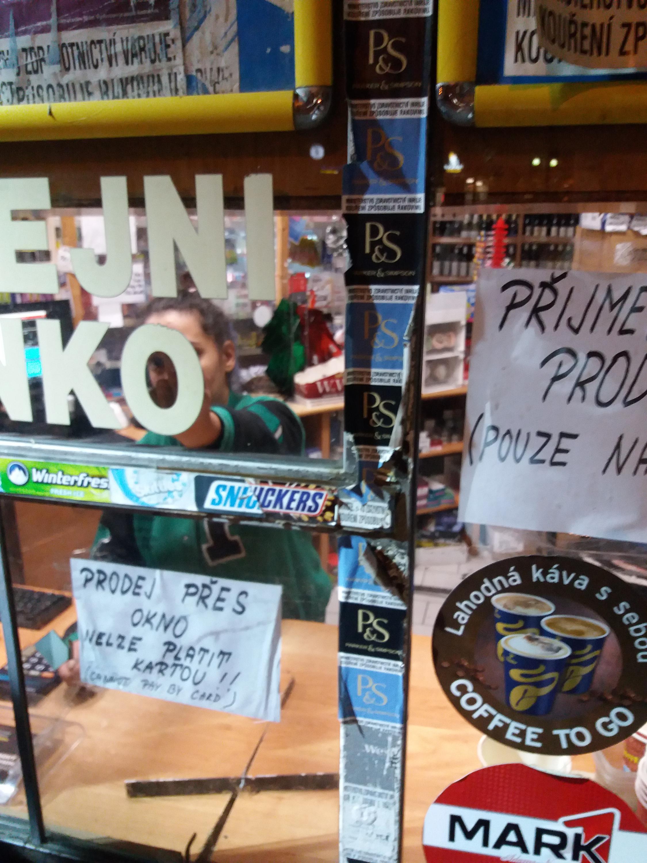 Ariana - smíšené zboží foto 2