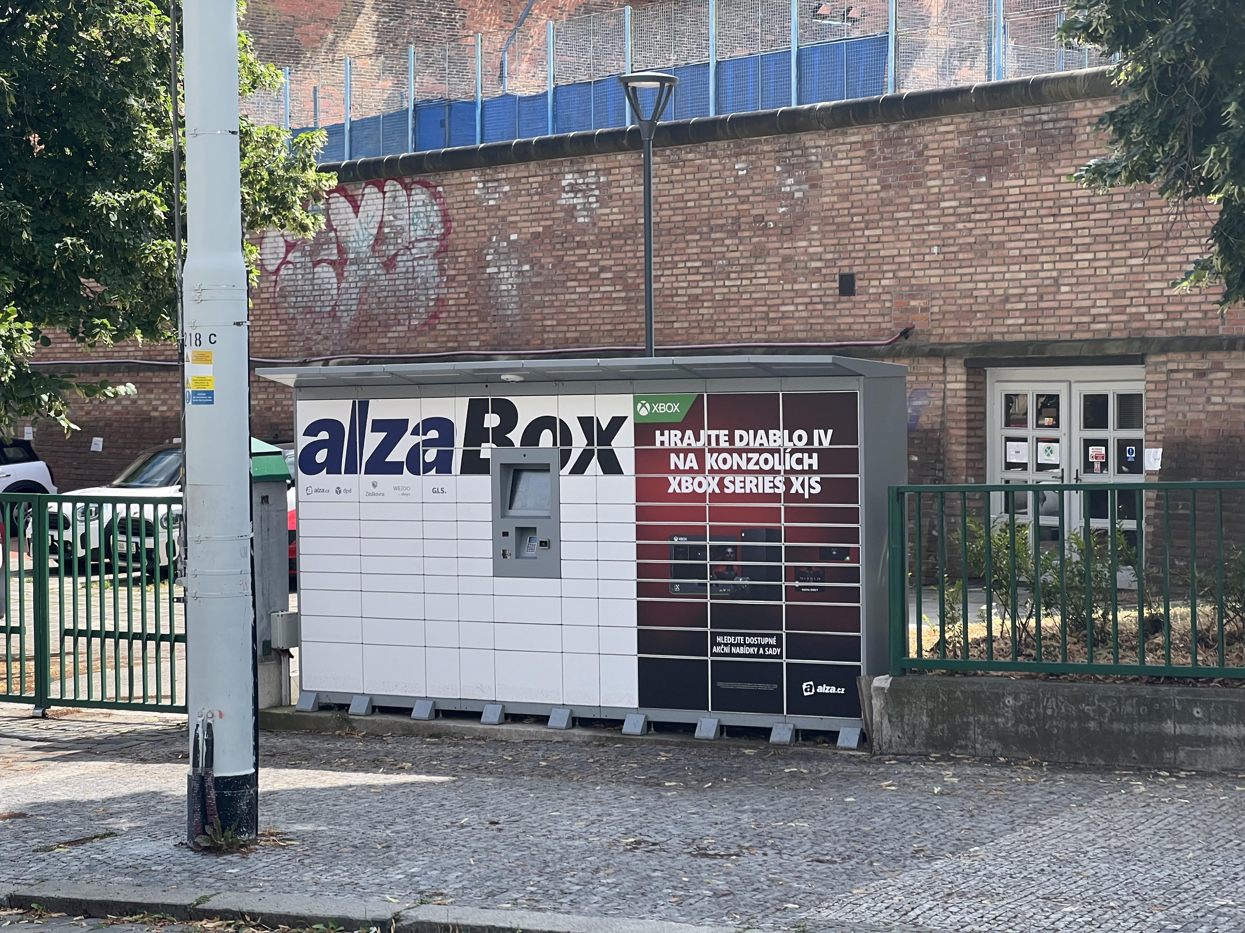 AlzaBox foto 5