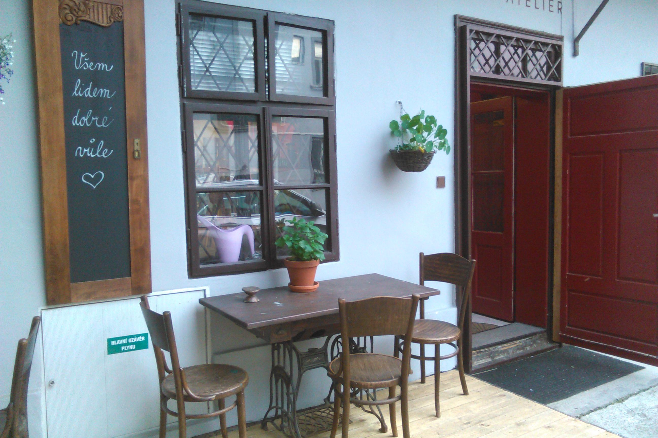 MALOVÁNÍ KRESLENÍ BRNO foto 1