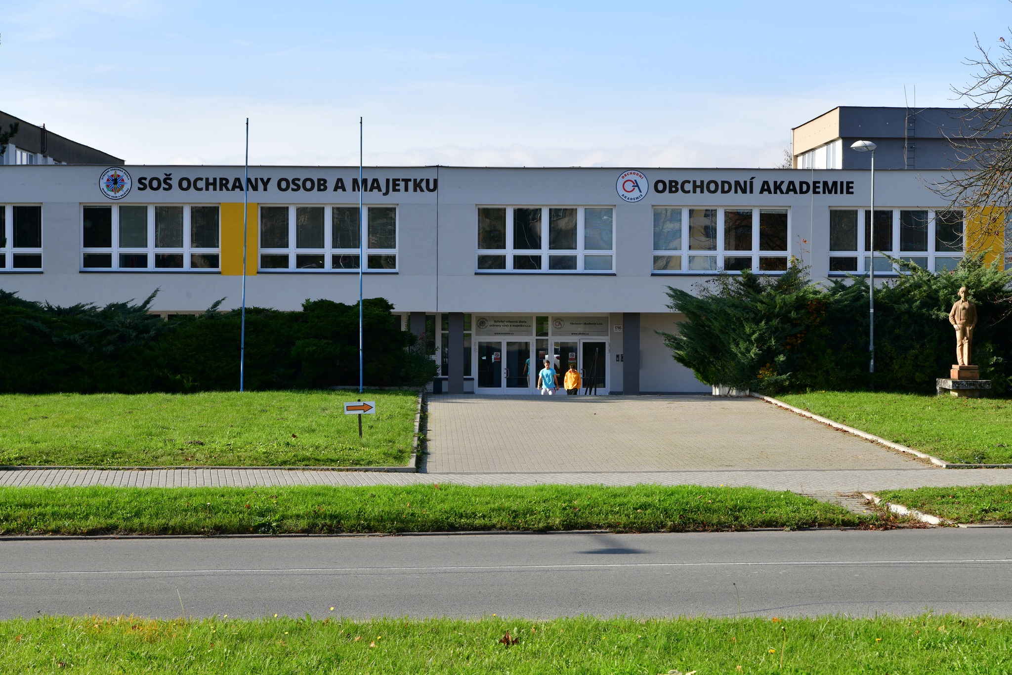 Obchodní akademie s.r.o. foto 4